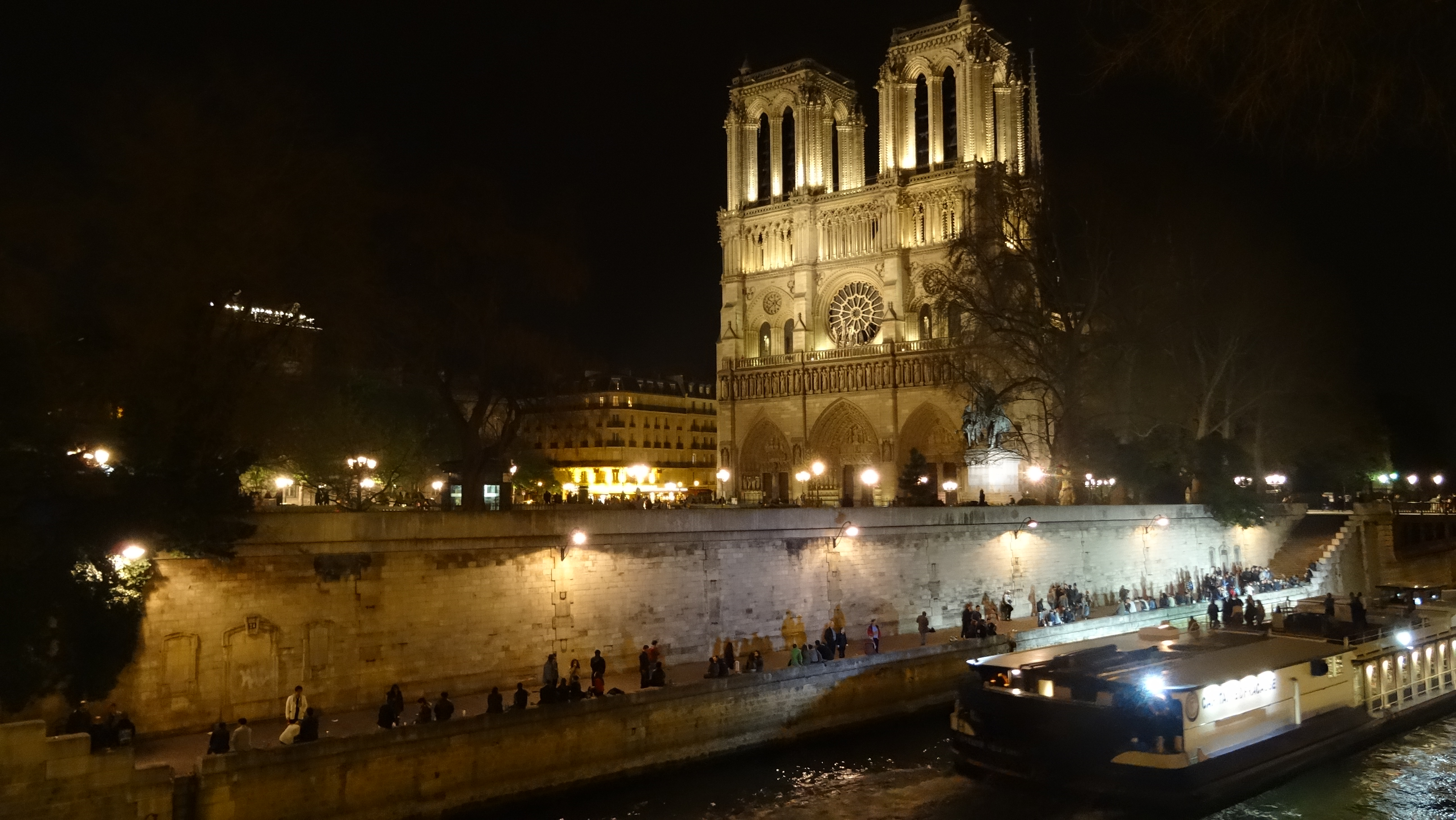 PRIVATE PARIS BY NIGHT >> Illumination Tour - Photo 6