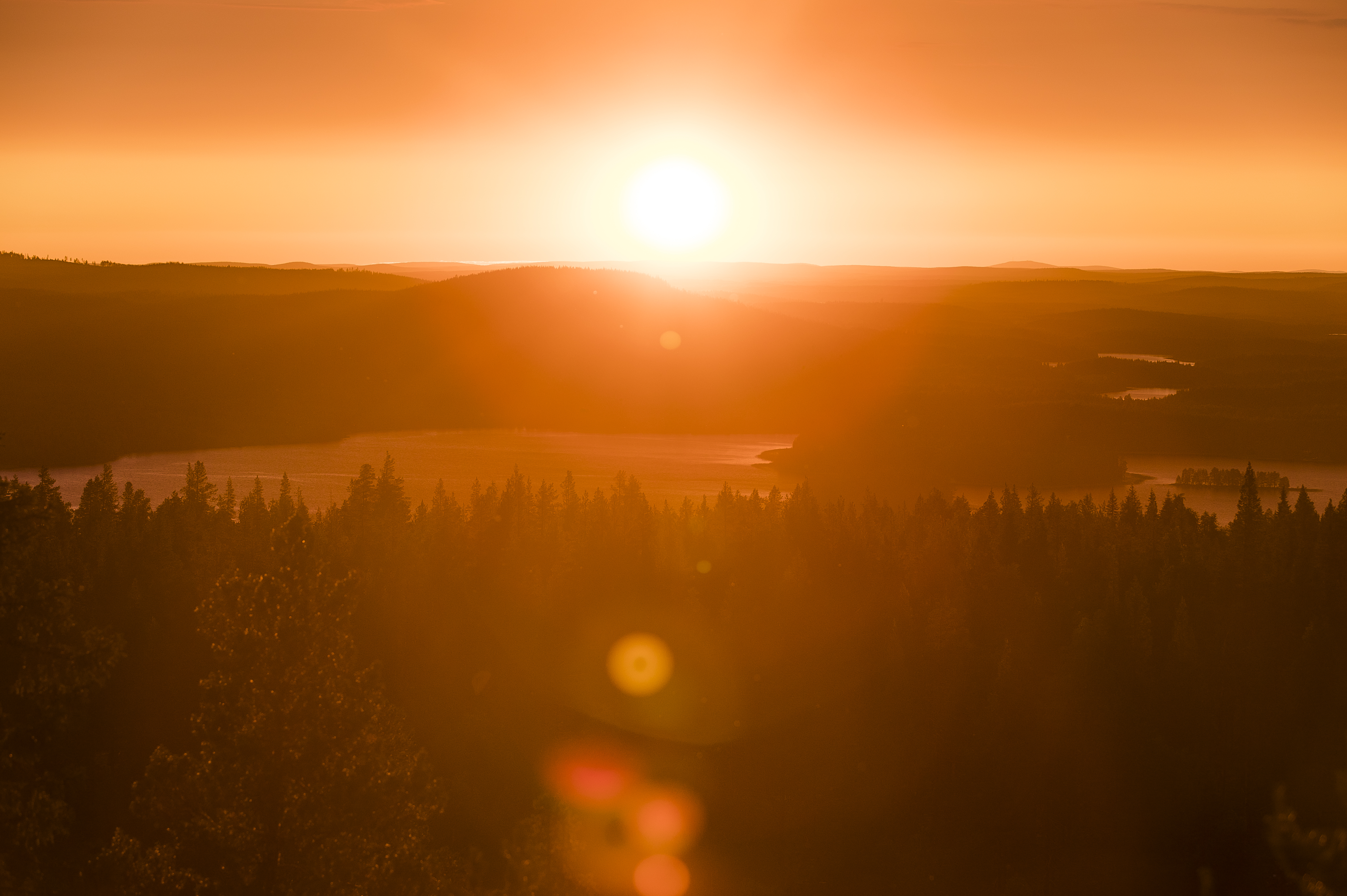 Sunset at the Arctic Circle - Rovaniemi – Image 2 | WeShare