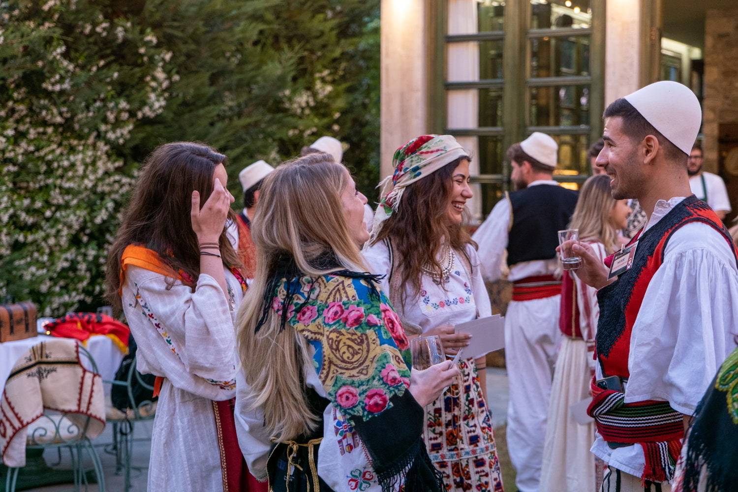 Albania Traditional Night Show and Tirana City Tour with Dinner
