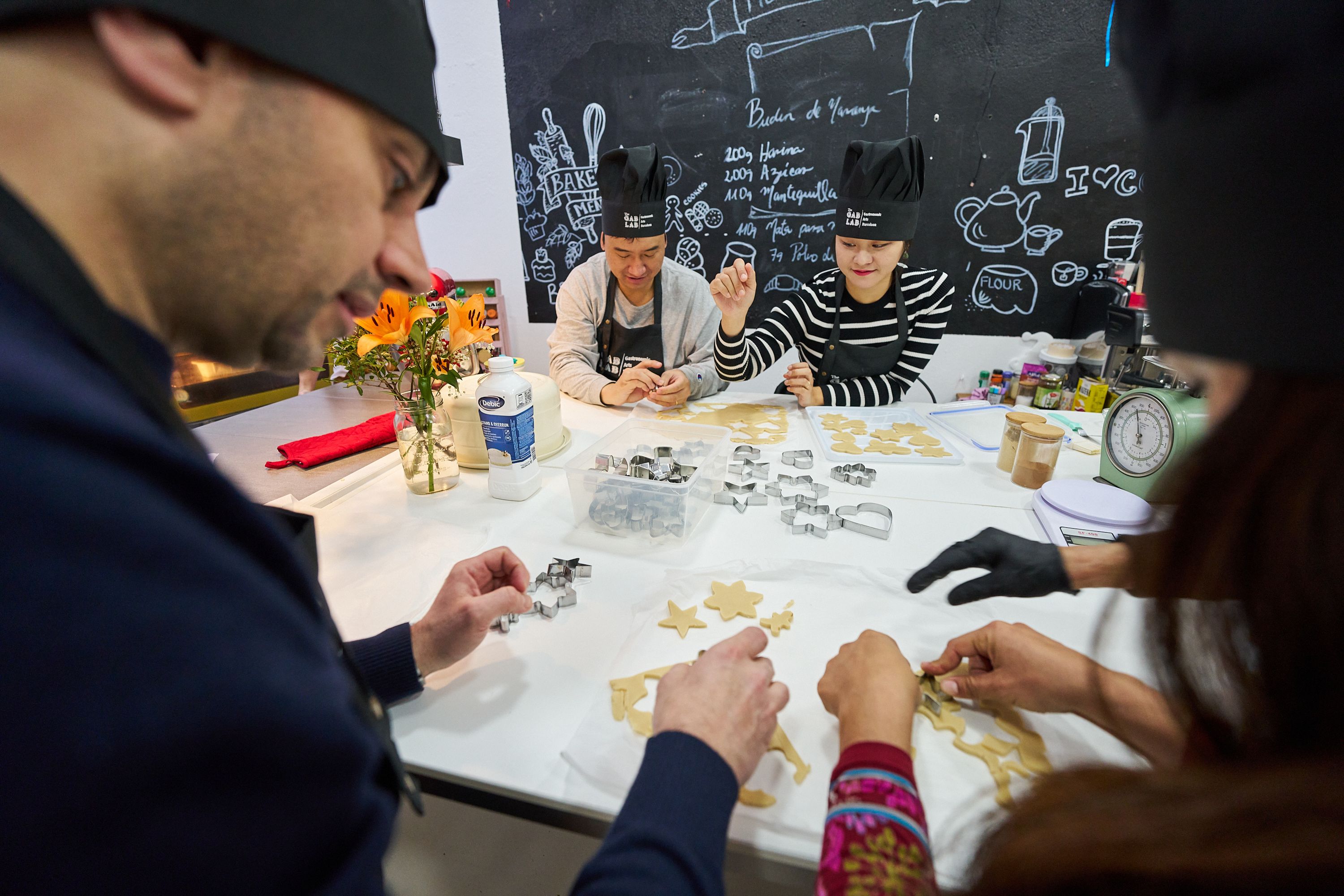 Sweet Escape: Bake & Take Workshop - Photo 3