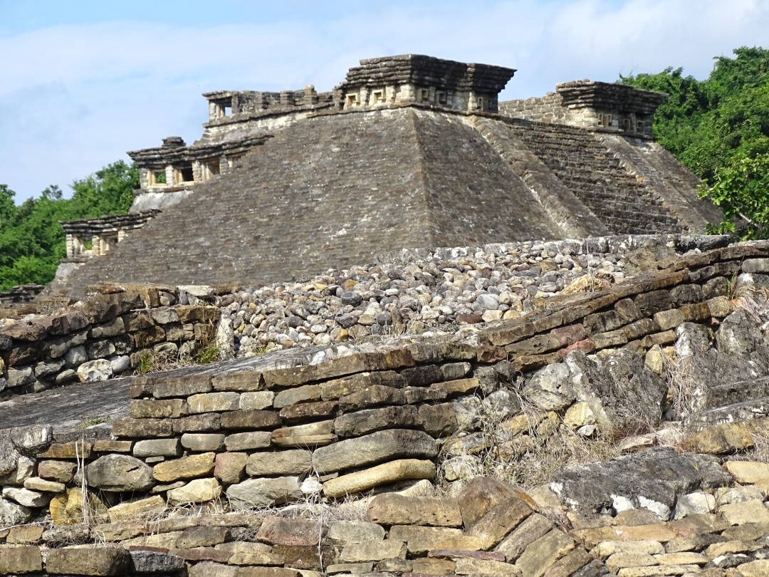 Veracruz Attractions: Visit Ancient Ruins, Sea and Papantla Flyers (4 Days) 4