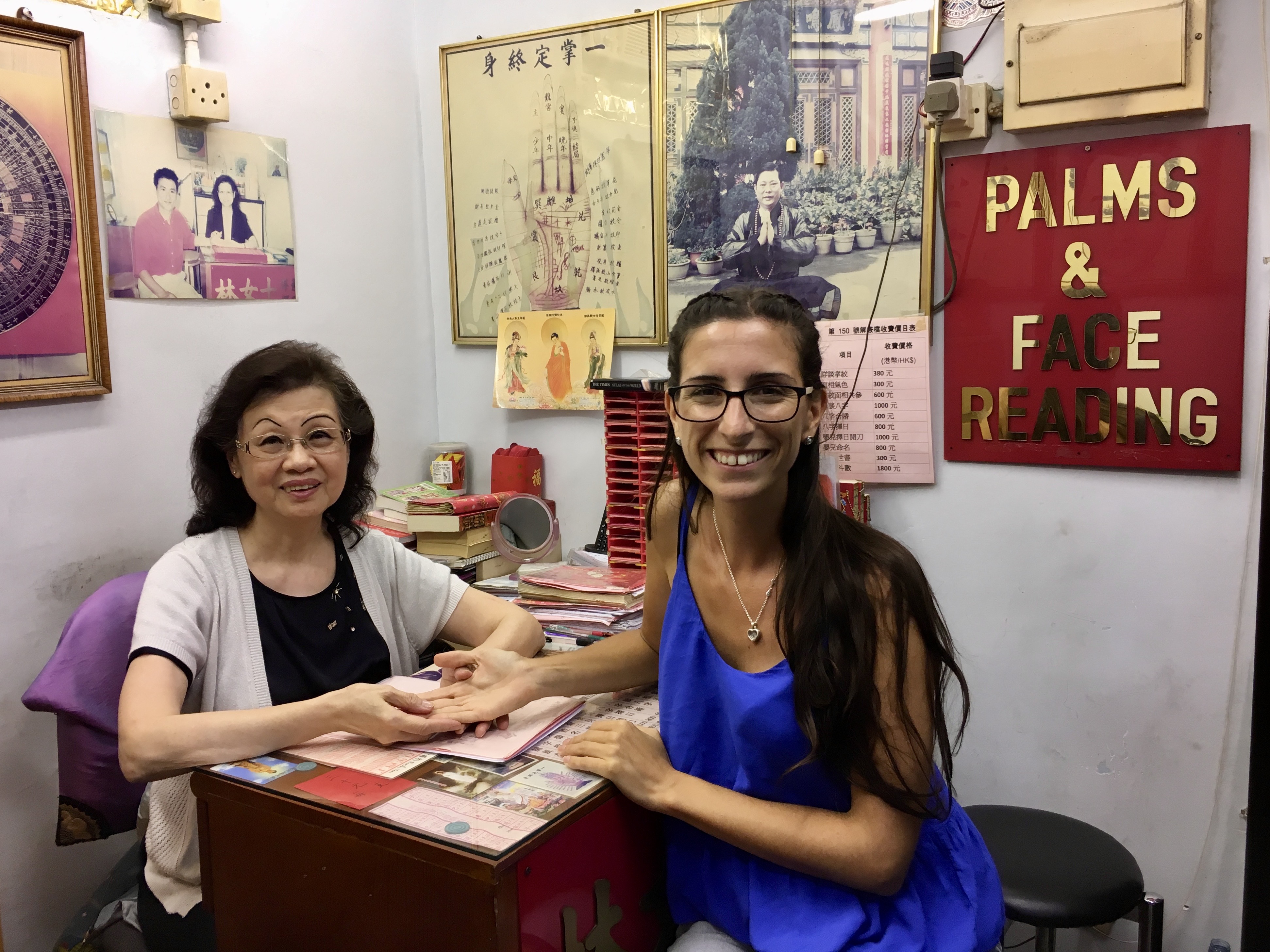 Kowloon Guided Tour in Private Service - Accommodations in Hong Kong