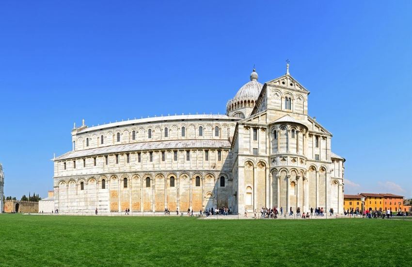 Pisa with its Unique Leaning Tower from Montecatini  - Photo 3
