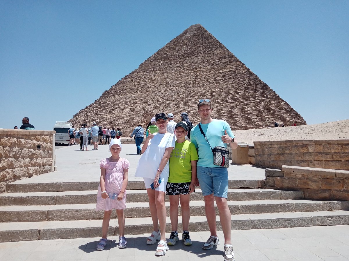 Cairo Mini Tour from Hurghada – Pyramids, Sphinx & Optional Balloon Ride in Hurghada