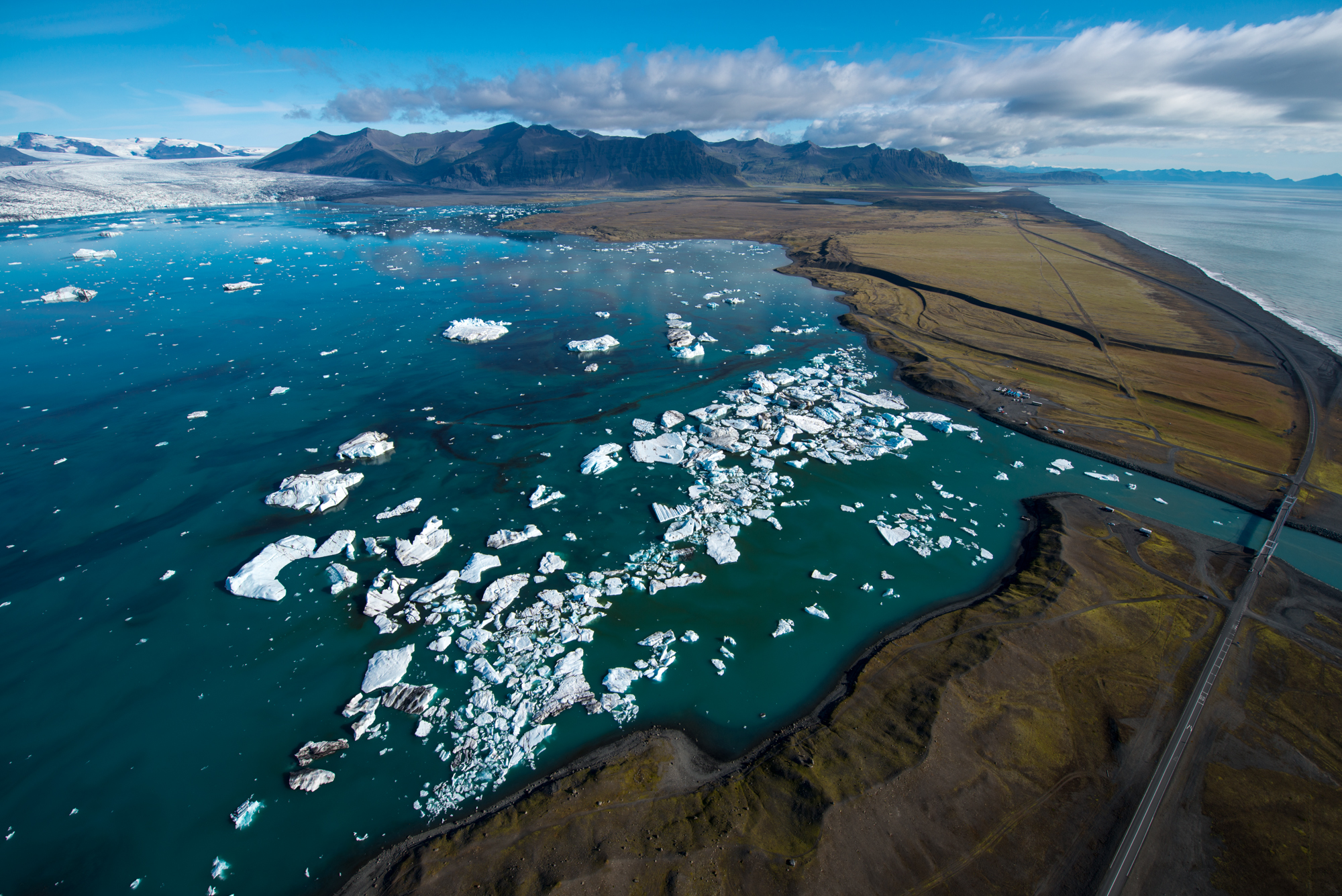 Glacier Lagoon - Jökulsárlón - photo 2