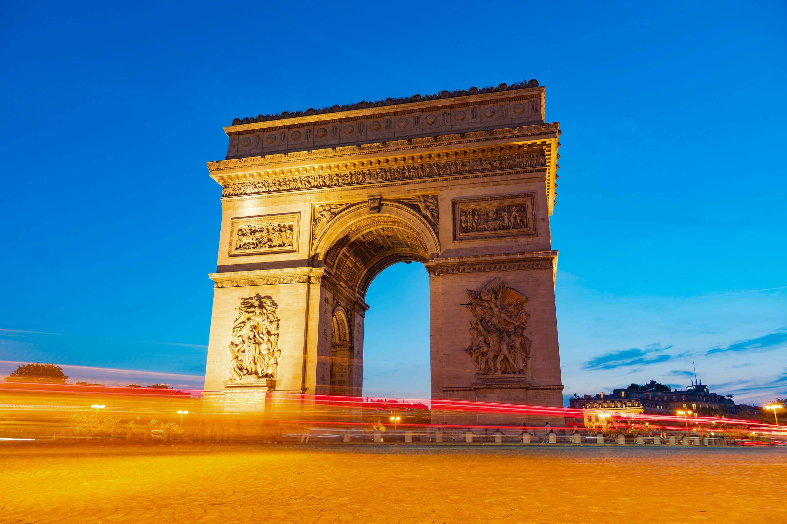 Paris, Arc de Triomphe: tour with audio guide