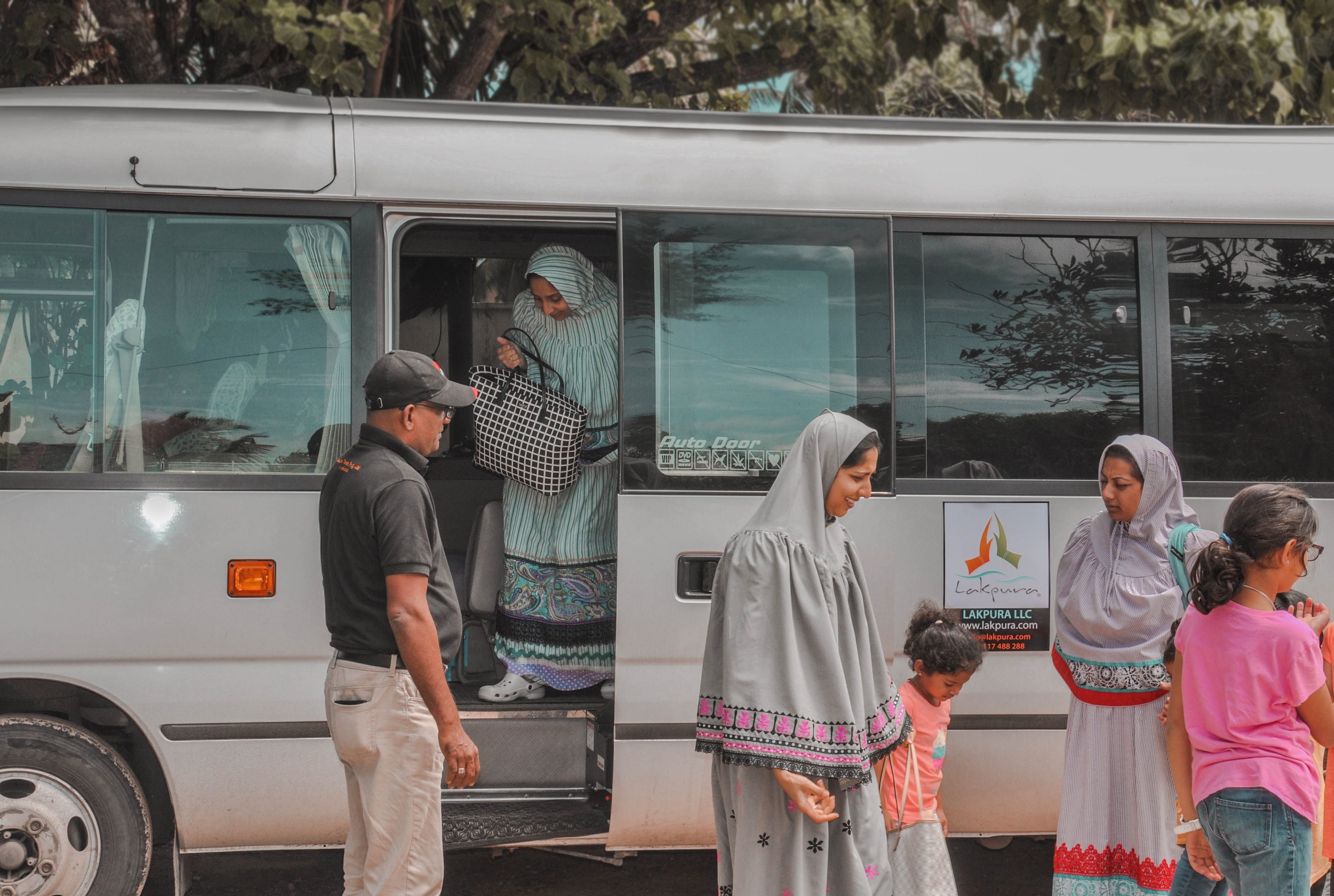 Kandy City to Unawatuna City Private Transfer
