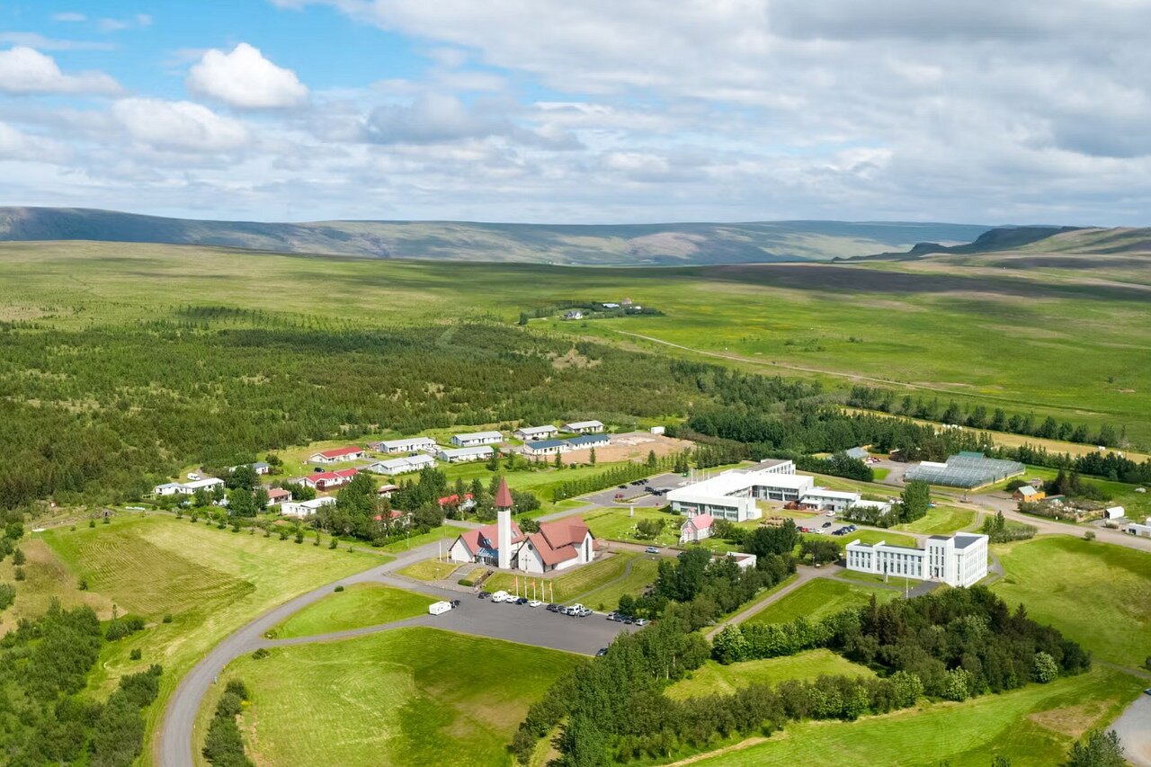 Silver Circle Private Tour: Glacier, Waterfalls & Hvammsvik Hot Springs - photo 4