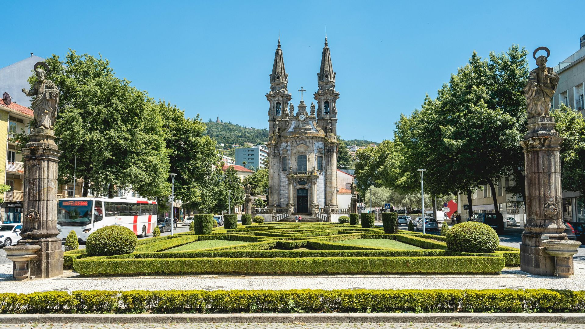 Guimarães & Braga Small Group Tour with Lunch and All Tickets Included - Photo 14