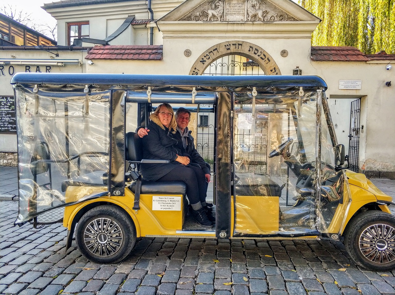 Krakow: Kazimierz Quarter and former Jewish Ghetto Sightseeing by Electric Golf Cart
