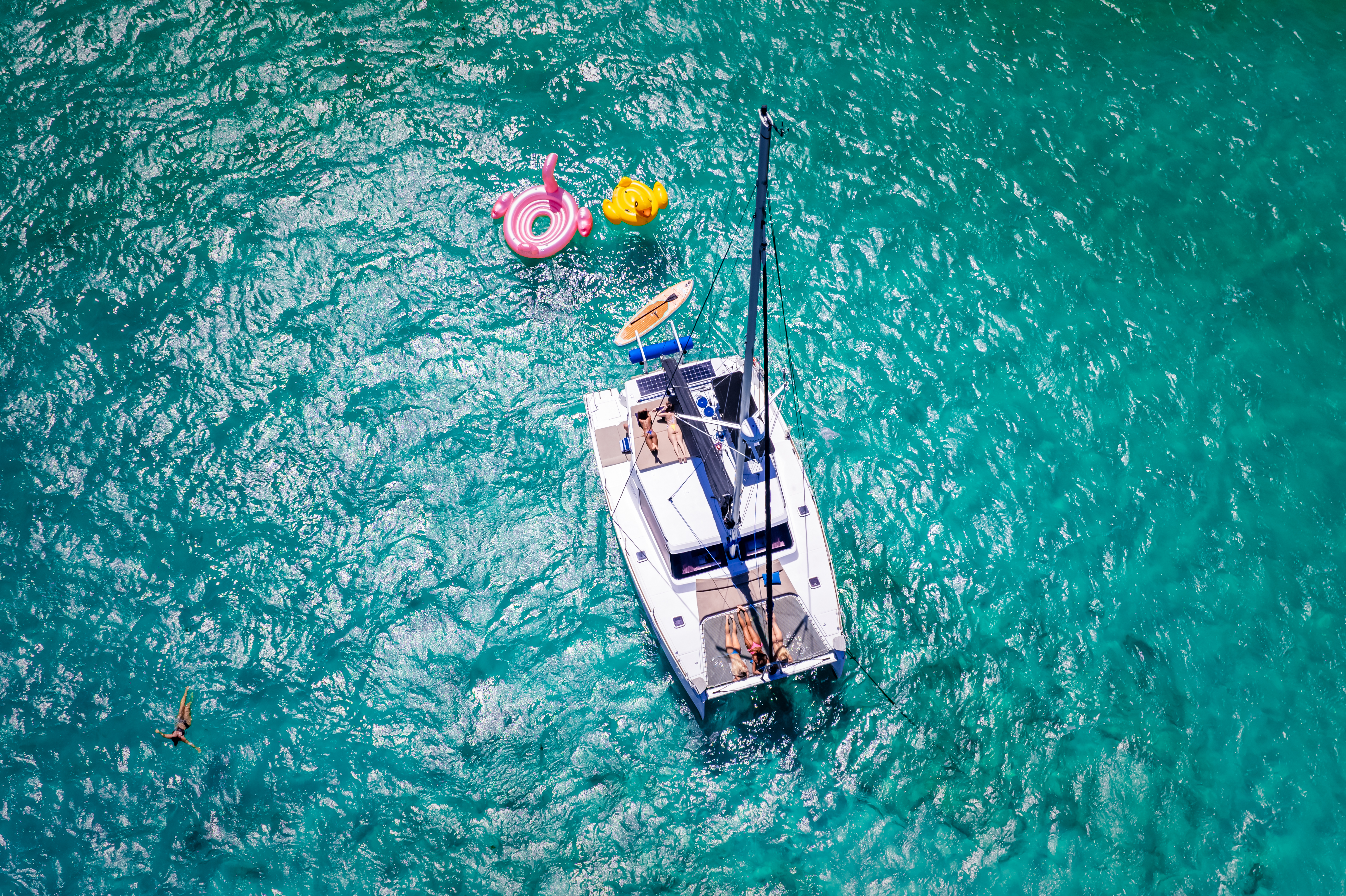 Todo Incluido Tulum 5 hrs Costa y Pizza en 34' Catamarán Aventura