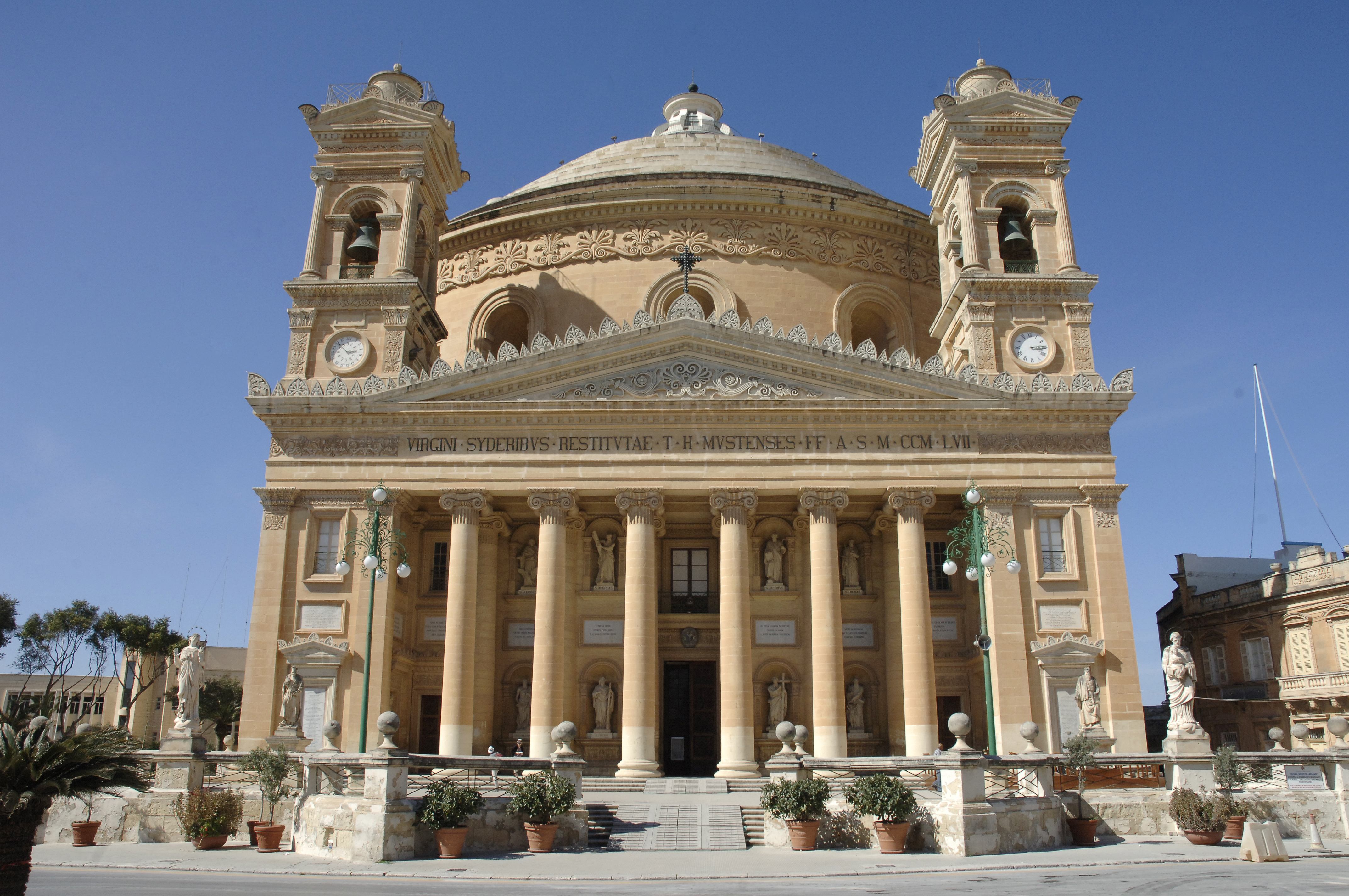 Mdina, Mosta, Pueblo de Artesanía y La Valeta | día completo