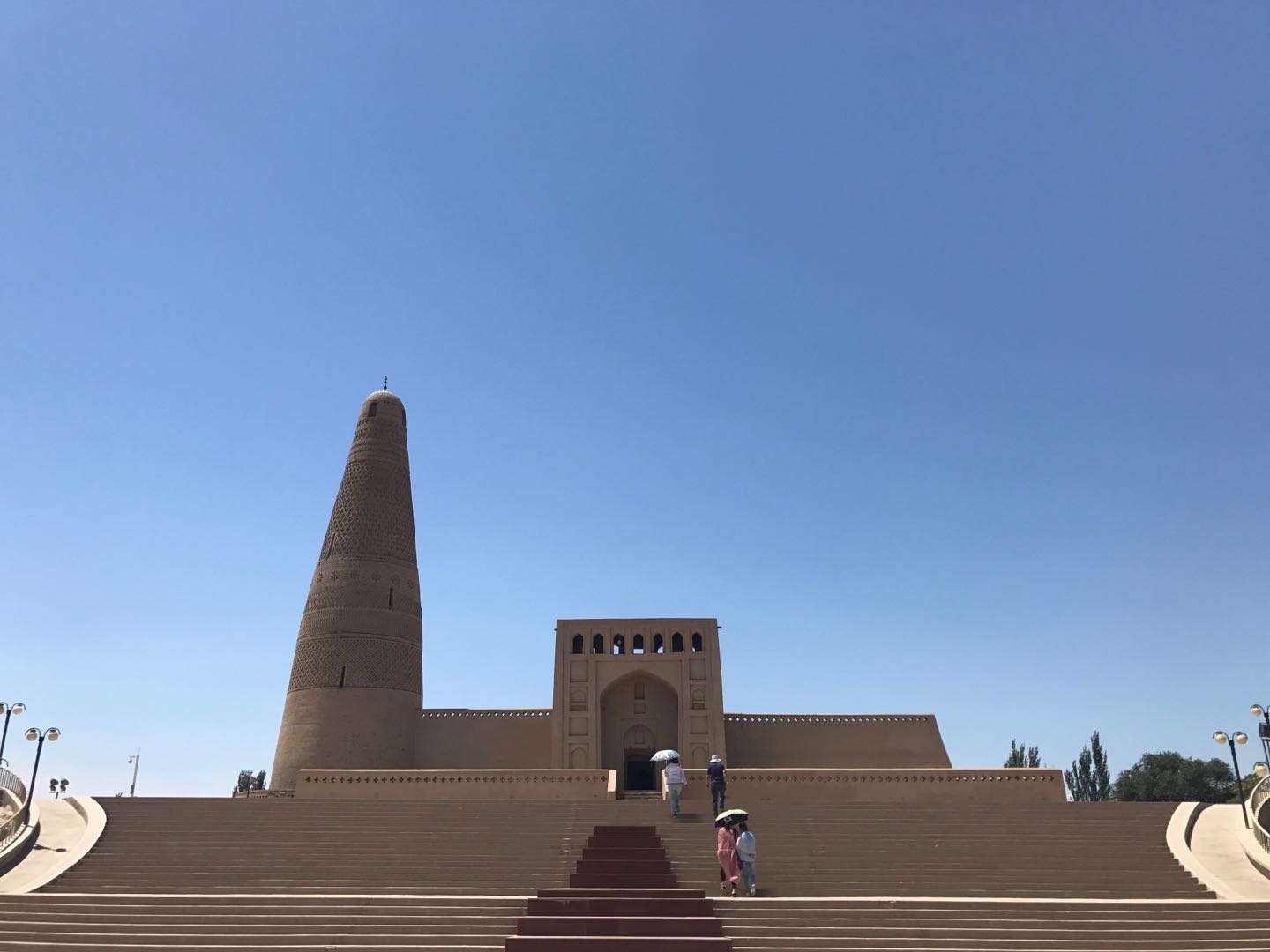 Urumçi'den Turpan'a Bezklik Bin Budha Mağaraları ve Karez Sistemi dahil Tüm Dahil Özel Günlük Gezi