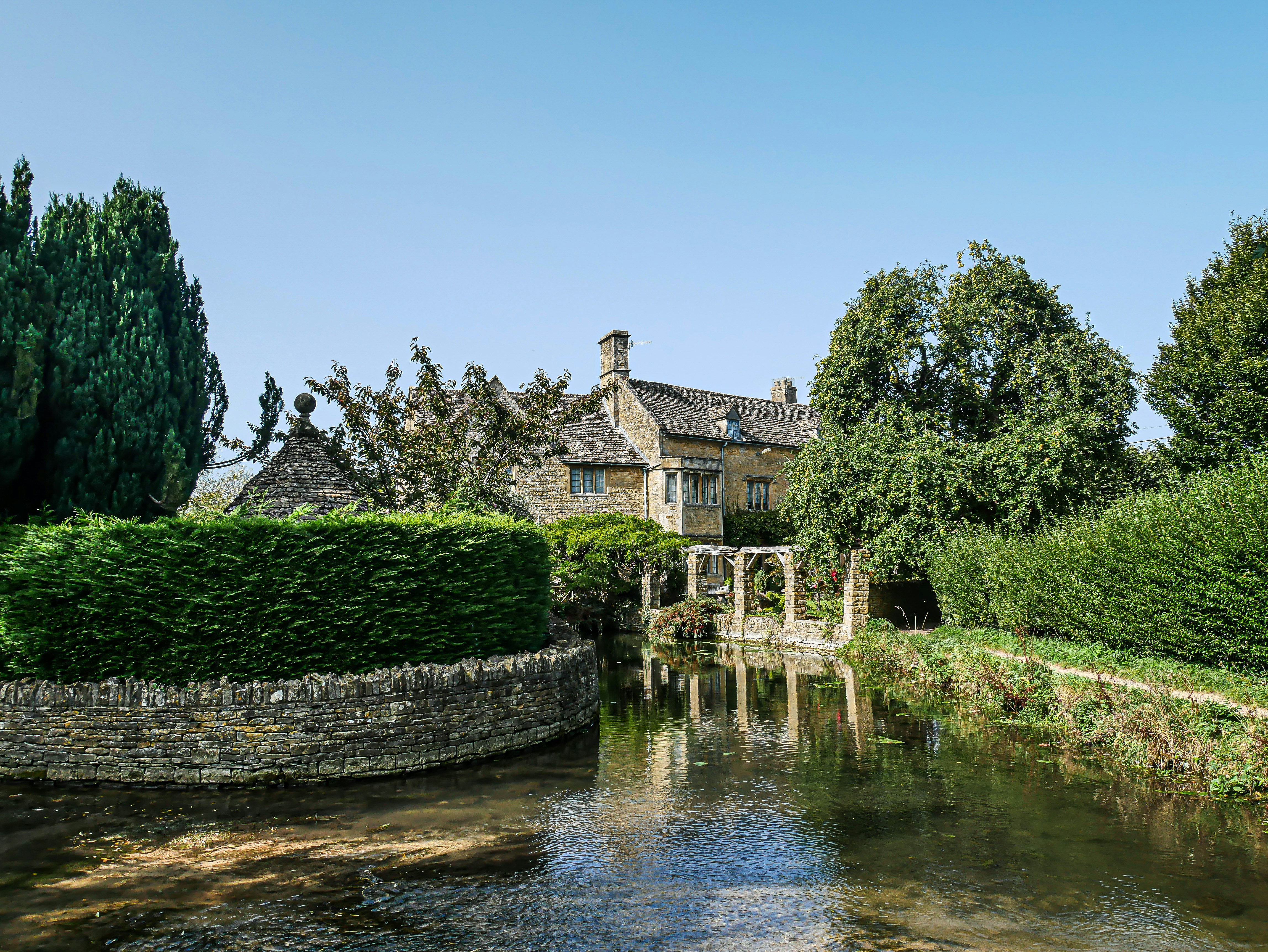 Cotswold Charm: Private Full-Day Excursion from London Cotswold Charm: Private Full-Day Excursion from London