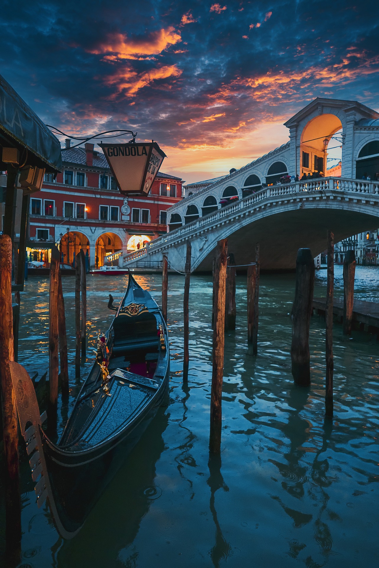 Italy-Greece Rail Tours- 07 Nights / 08 Days Italy-Greece Rail Tours- 07 Nights / 08 Days