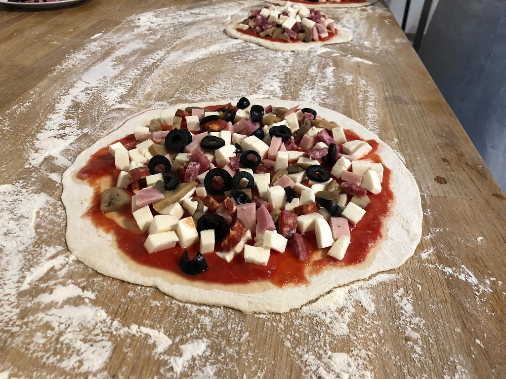 Pizza and Gelato Making class in Florence - Photo 14