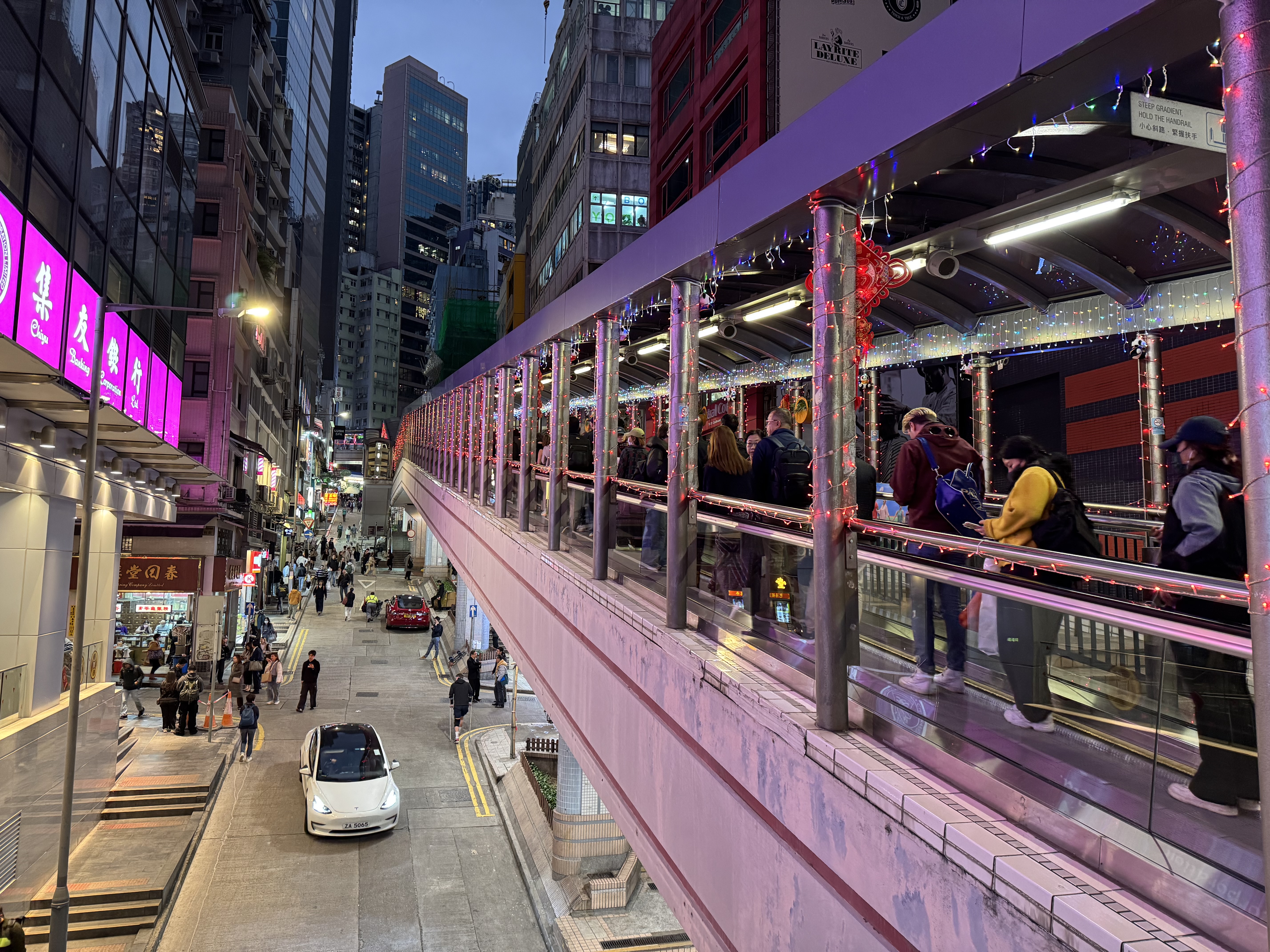 Hong Kong Night Guided Tour in Private Service - Accommodations in Hong Kong