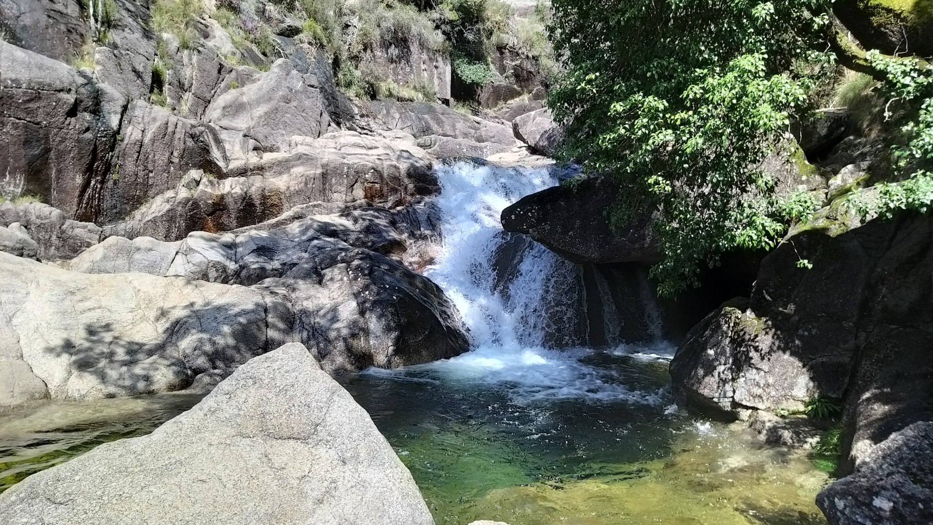 Private Gerês Tour from Porto: Waterfalls, Viewpoints and Thermal Villages - Photo 5