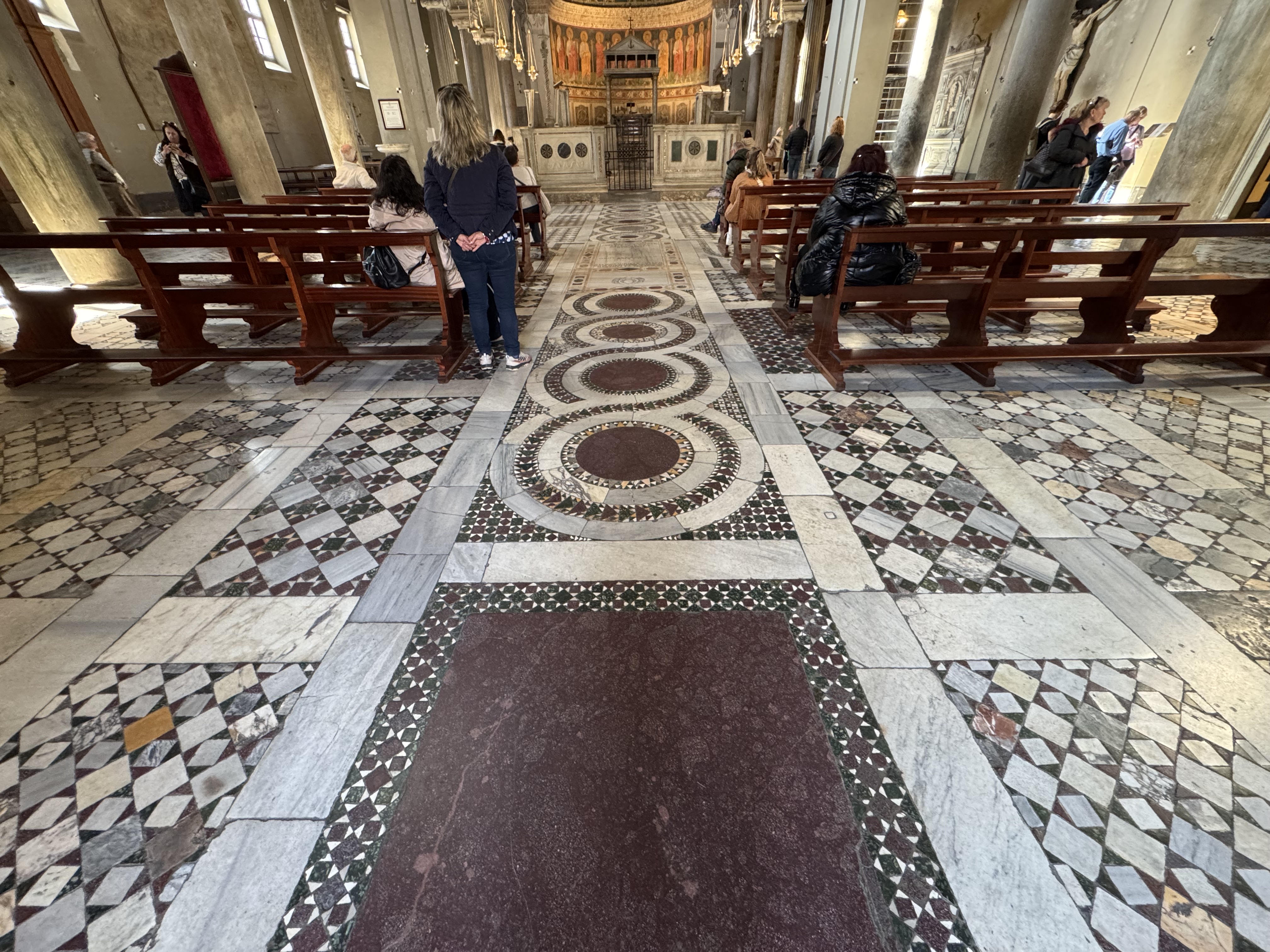 Roma Yeraltı San Clemente Bazilikası Özel Turu ve Biletleri Sırasız