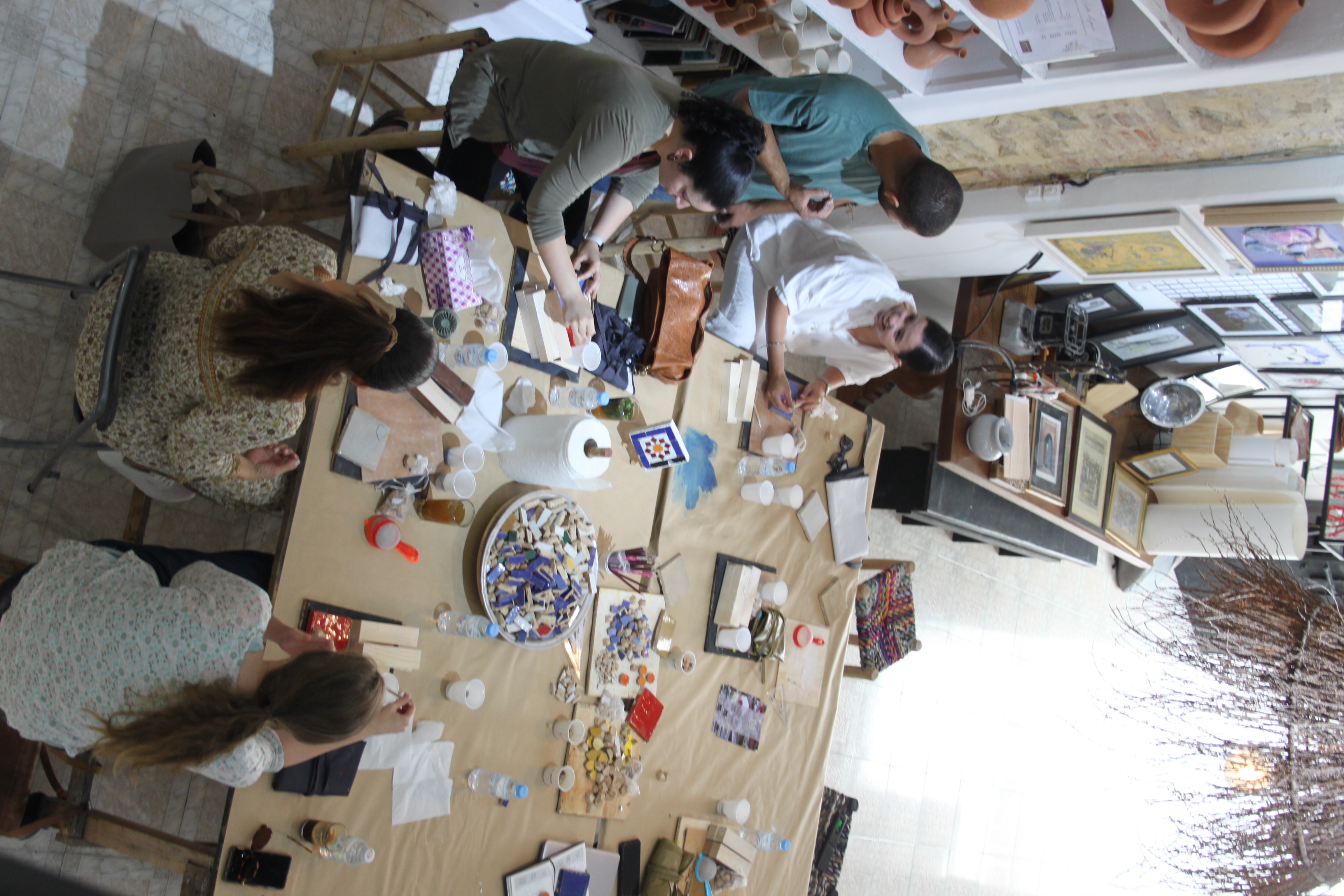 Taller de Zellige marroquí en Tánger