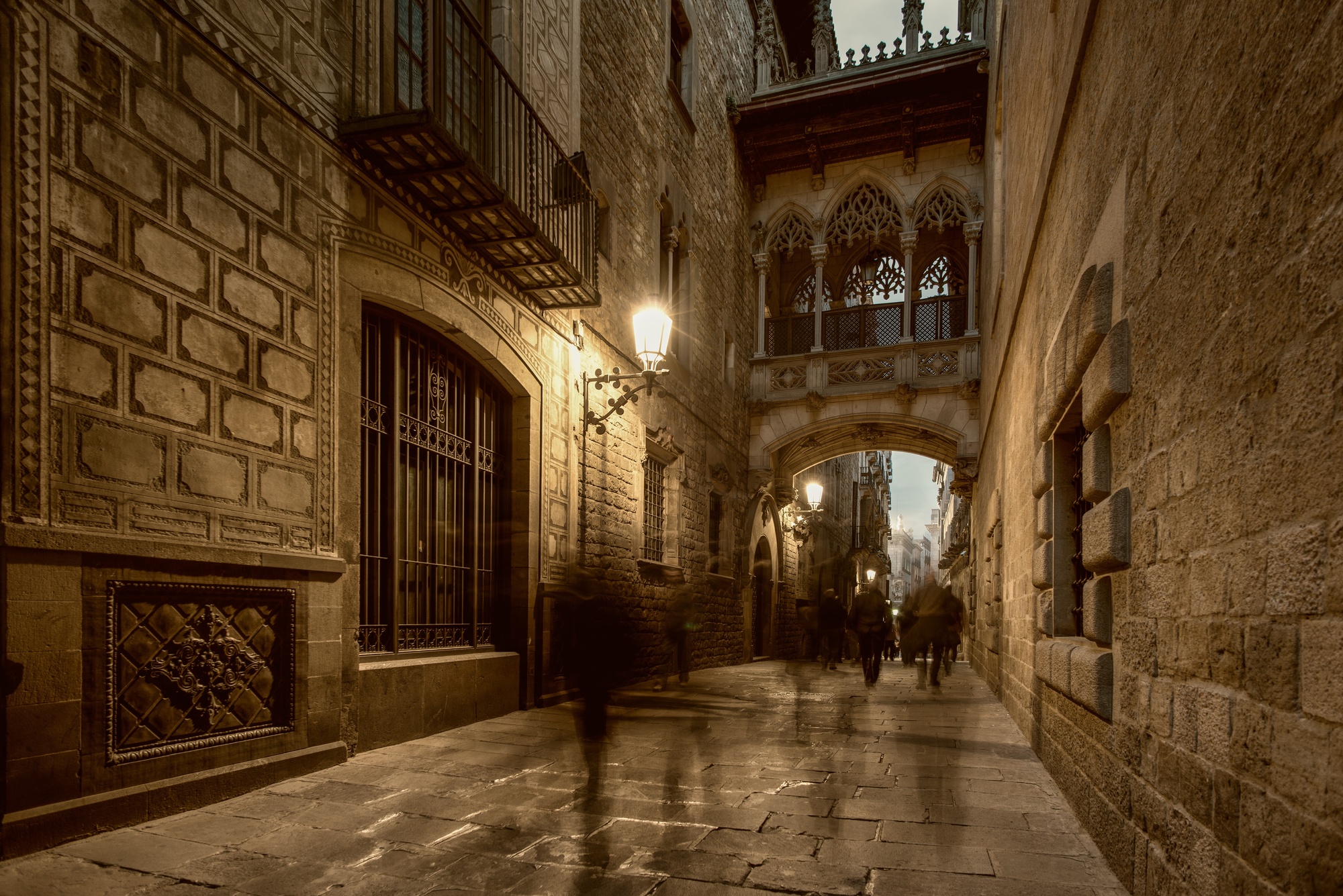 Visita turística privada de 2 horas en Barcelona 4