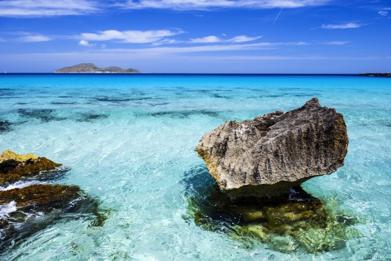 Egadi Shuttle Tour: discovering the beauties of Favignana and Levanzo - Photo 2