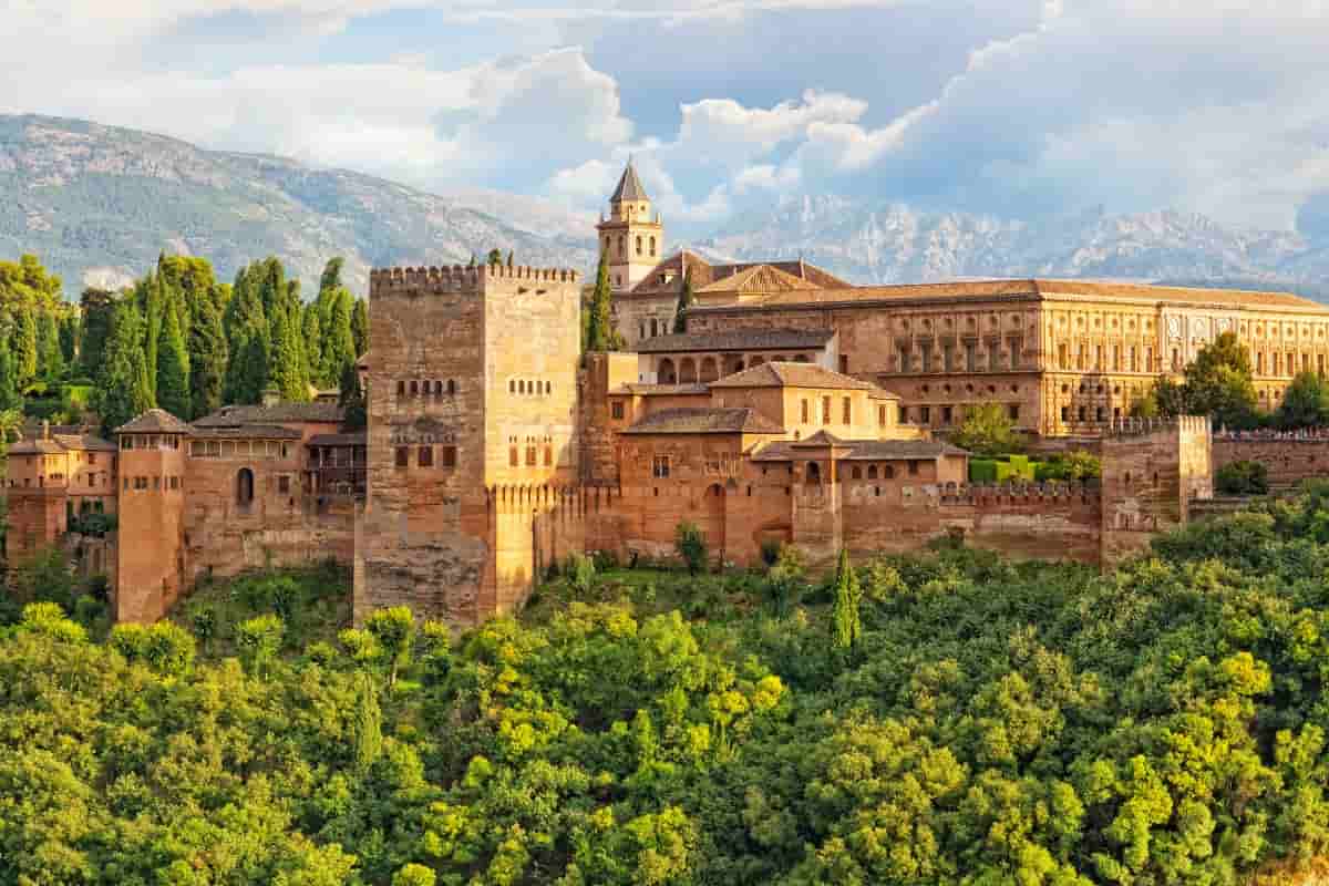 Visita Granada con la Alhambra desde Marbella