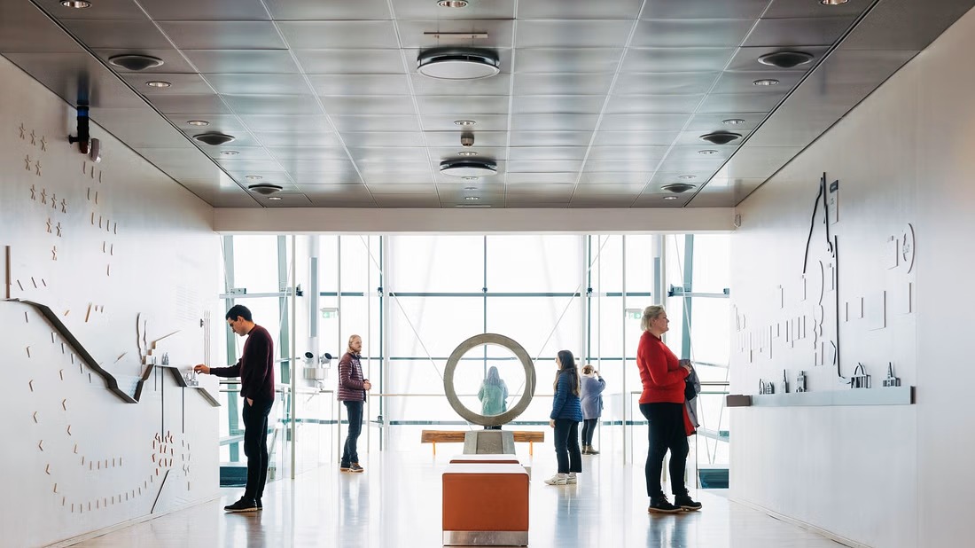 Small group Tour: Volcanoes and Hot Springs of Reykjanes - photo 3