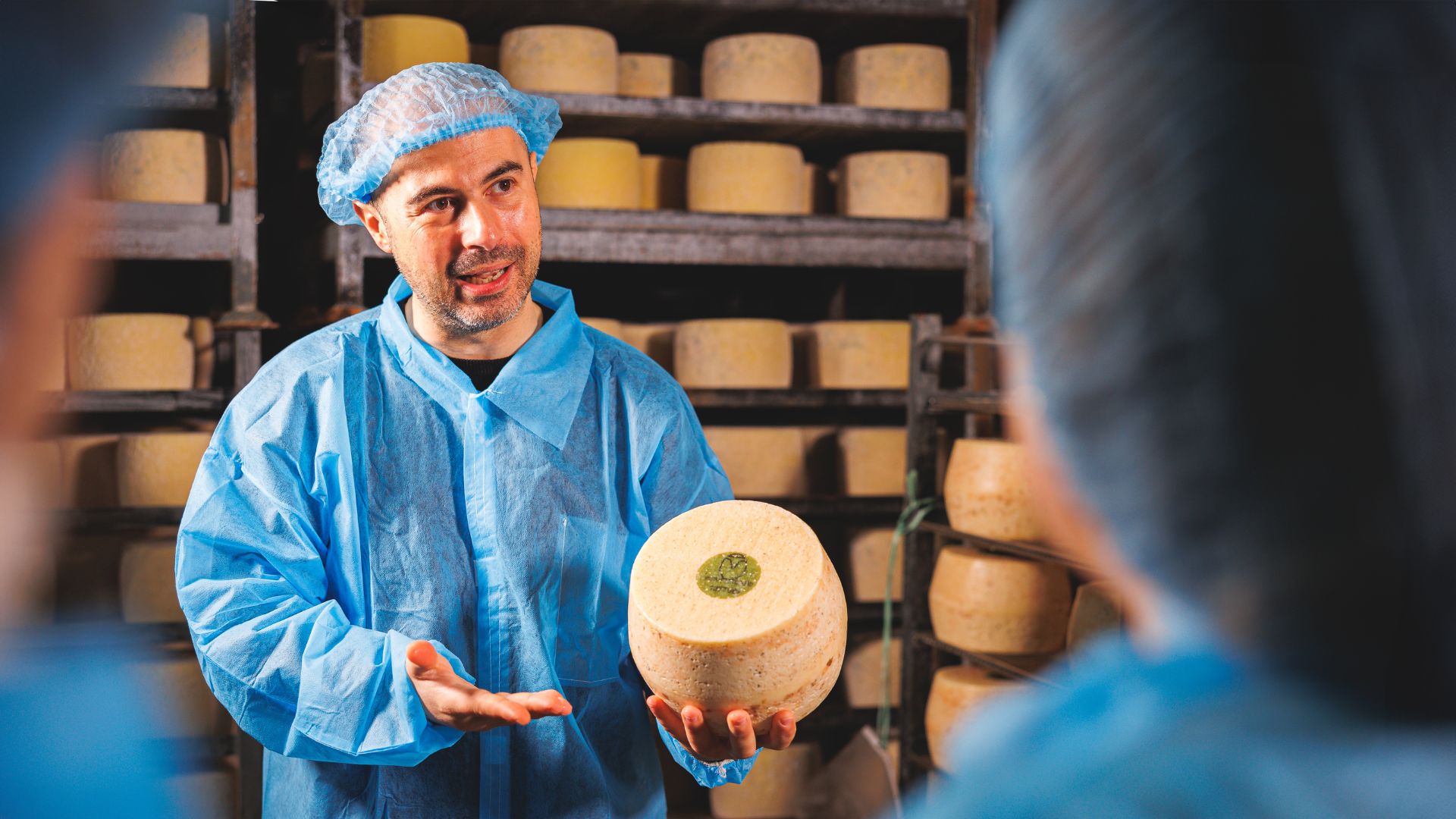 Dolianova: visit and workshop in a cheese factory - Photo 7