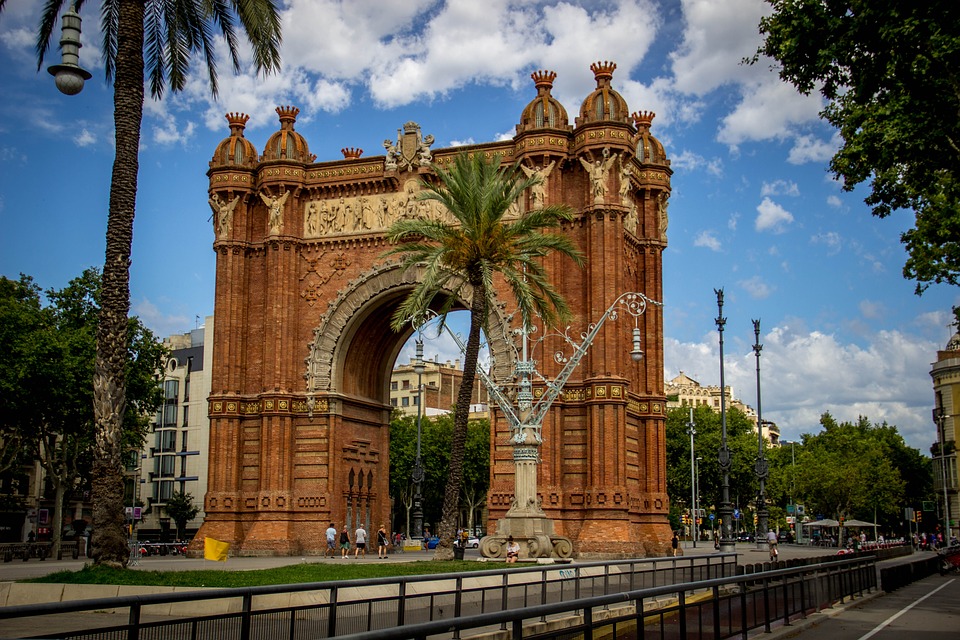 Full day tourism in Barcelona 5