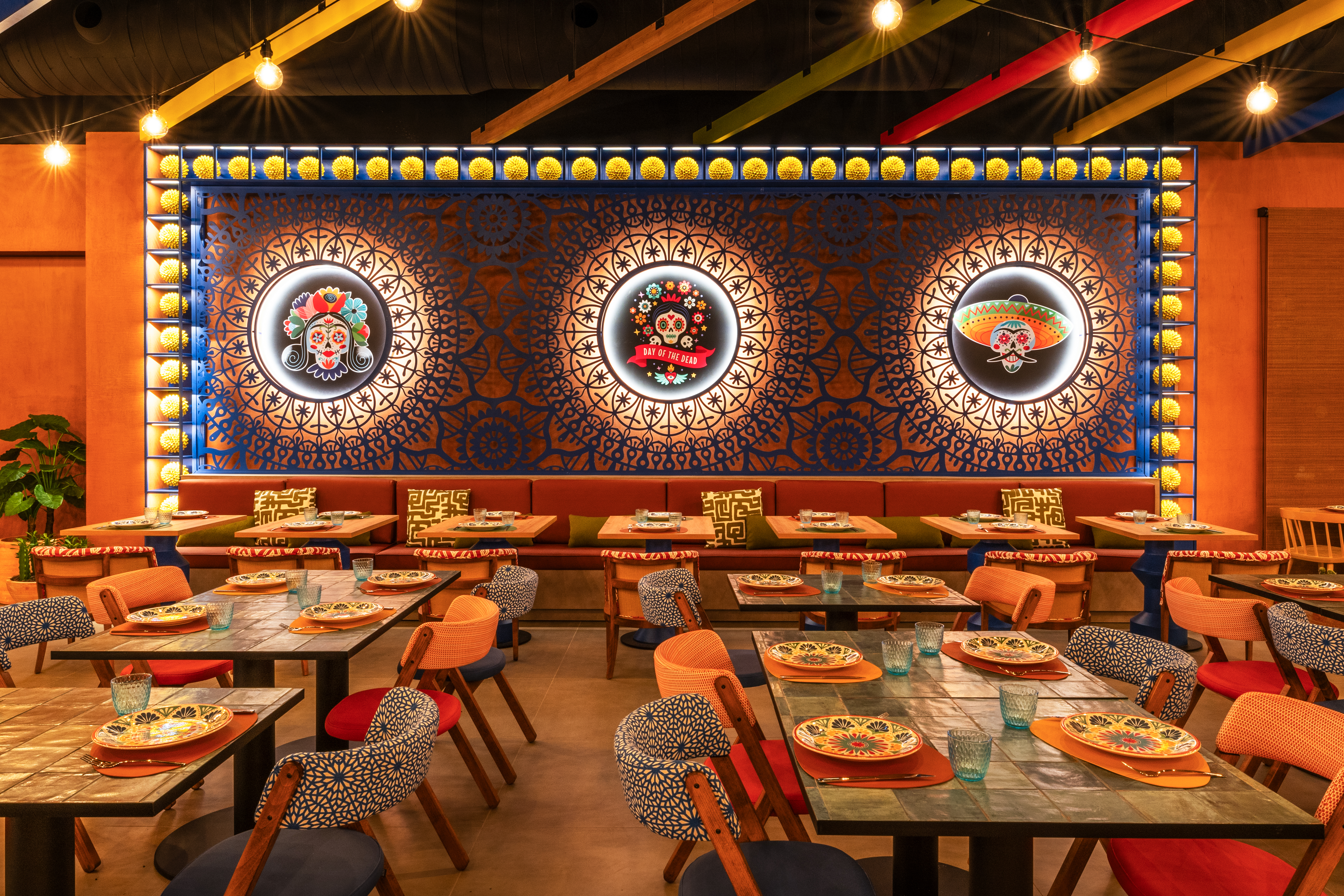 Cena temática en Restaurante México Lindo con Mariachis en vivo (Mexican Dinner Show)