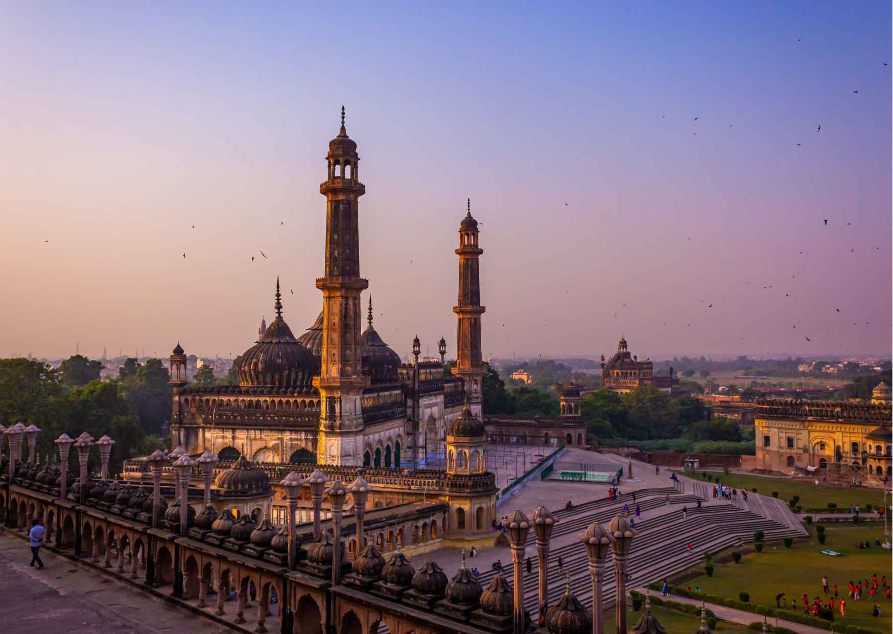 Heritage & Cultural Walk of Lucknow (2 Hours Guided Walking Tour) - Photo 8