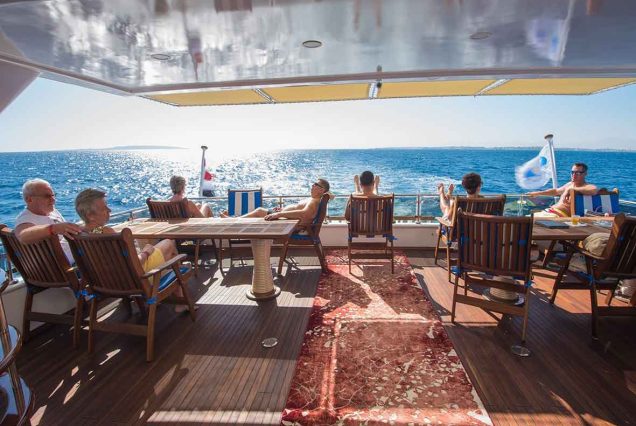 Elite VIP Cruise with BBQ buffet lunch Hurghada