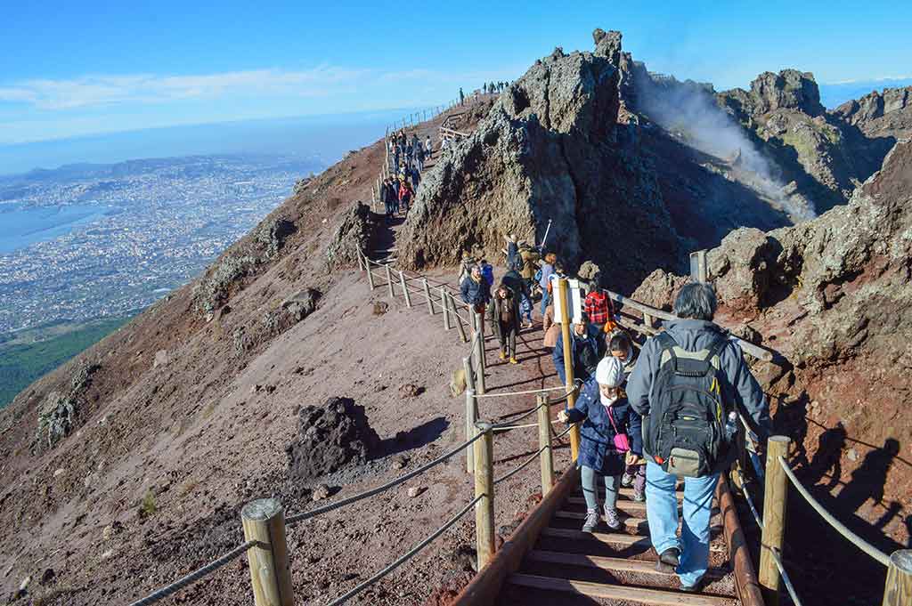 Pompeii and Vesuvius Tour from Naples (Tickets and Hotel Pick Up Included) - Photo 11