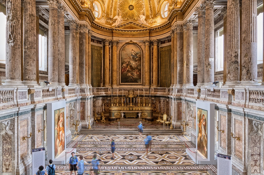 Tour of the Royal Palace of Caserta and afternoon shopping from Naples – Image 4 | WeShare