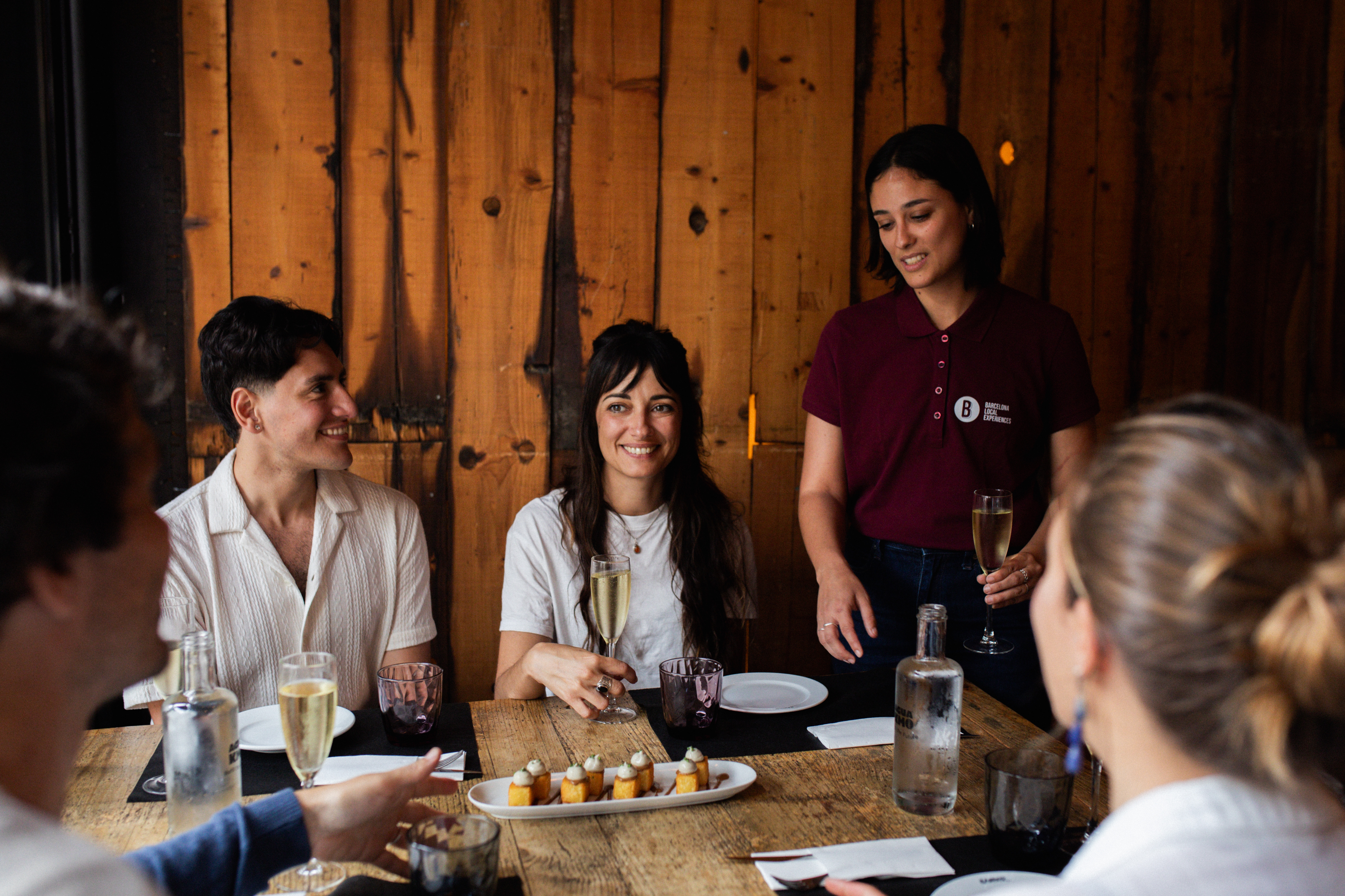 Private tapas and wine walking tour experience
