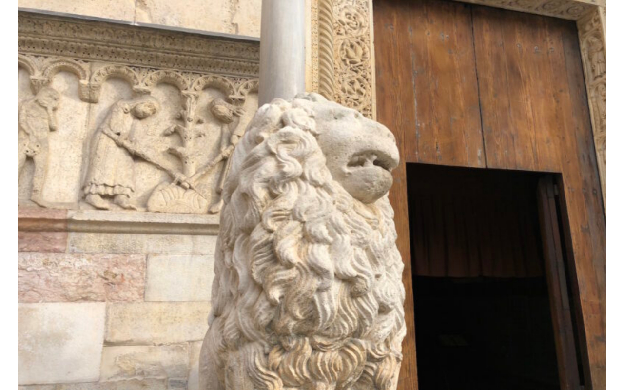 Modena Private Walking Tour - Photo 6