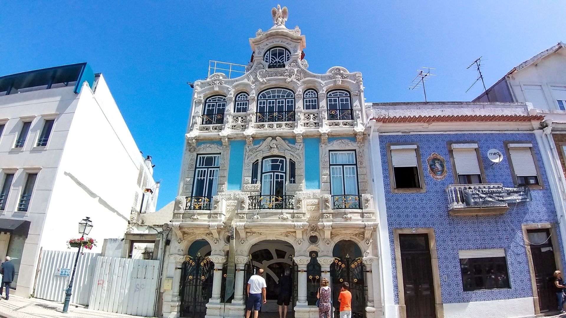 Private Aveiro & Costa Nova Tour from Porto with Ria and Atlantic Villages - Photo 3