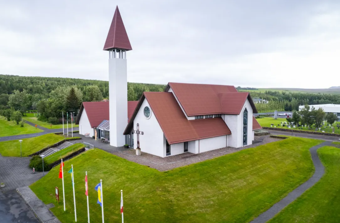 Silver Circle Private Tour: Glacier, Waterfalls & Hvammsvik Hot Springs - photo 9