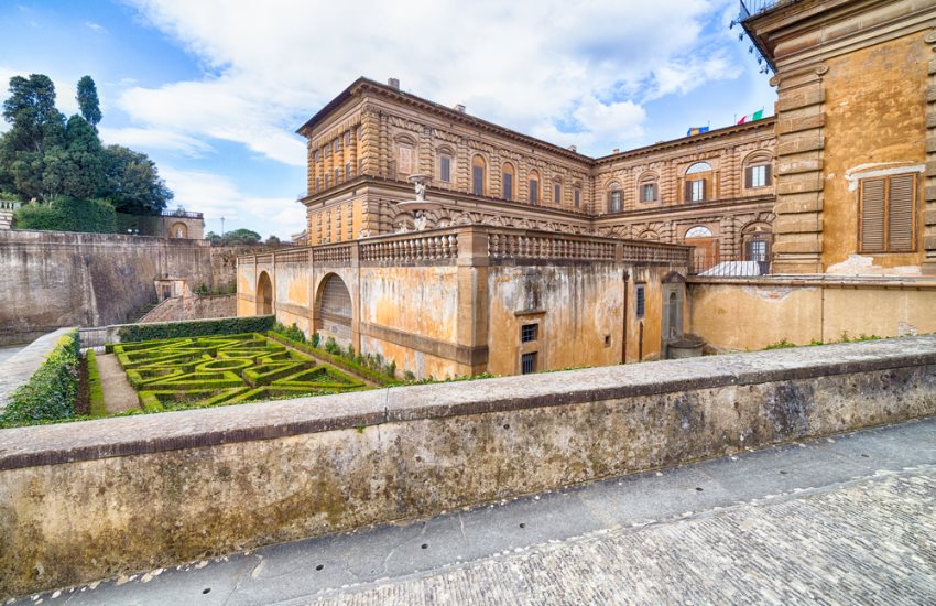 Pitti Palace and Palatina Gallery guided tour - Photo 3