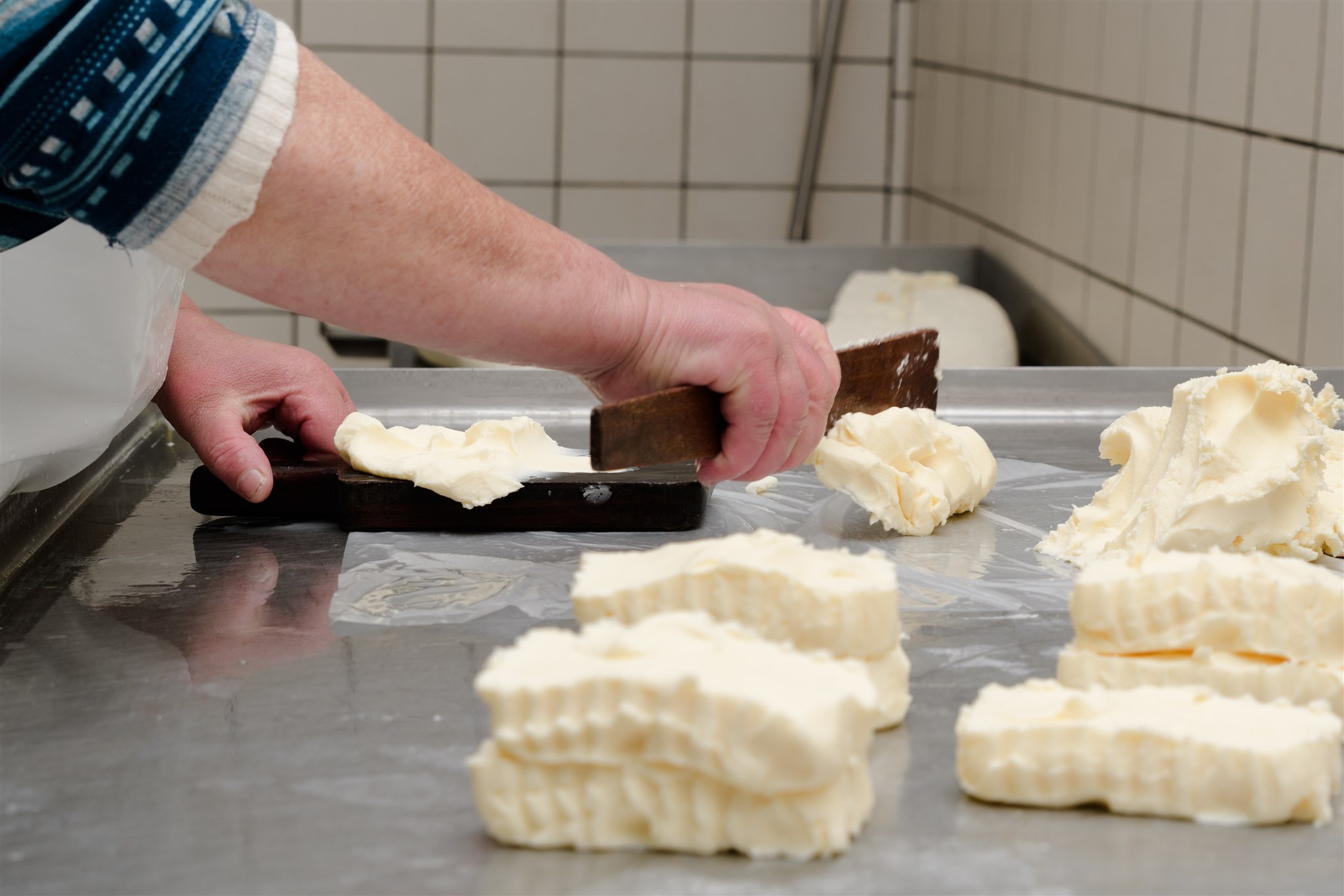 Sorrento: mozzarella cheese workshop at a dairy in Vico Equense - Photo 6
