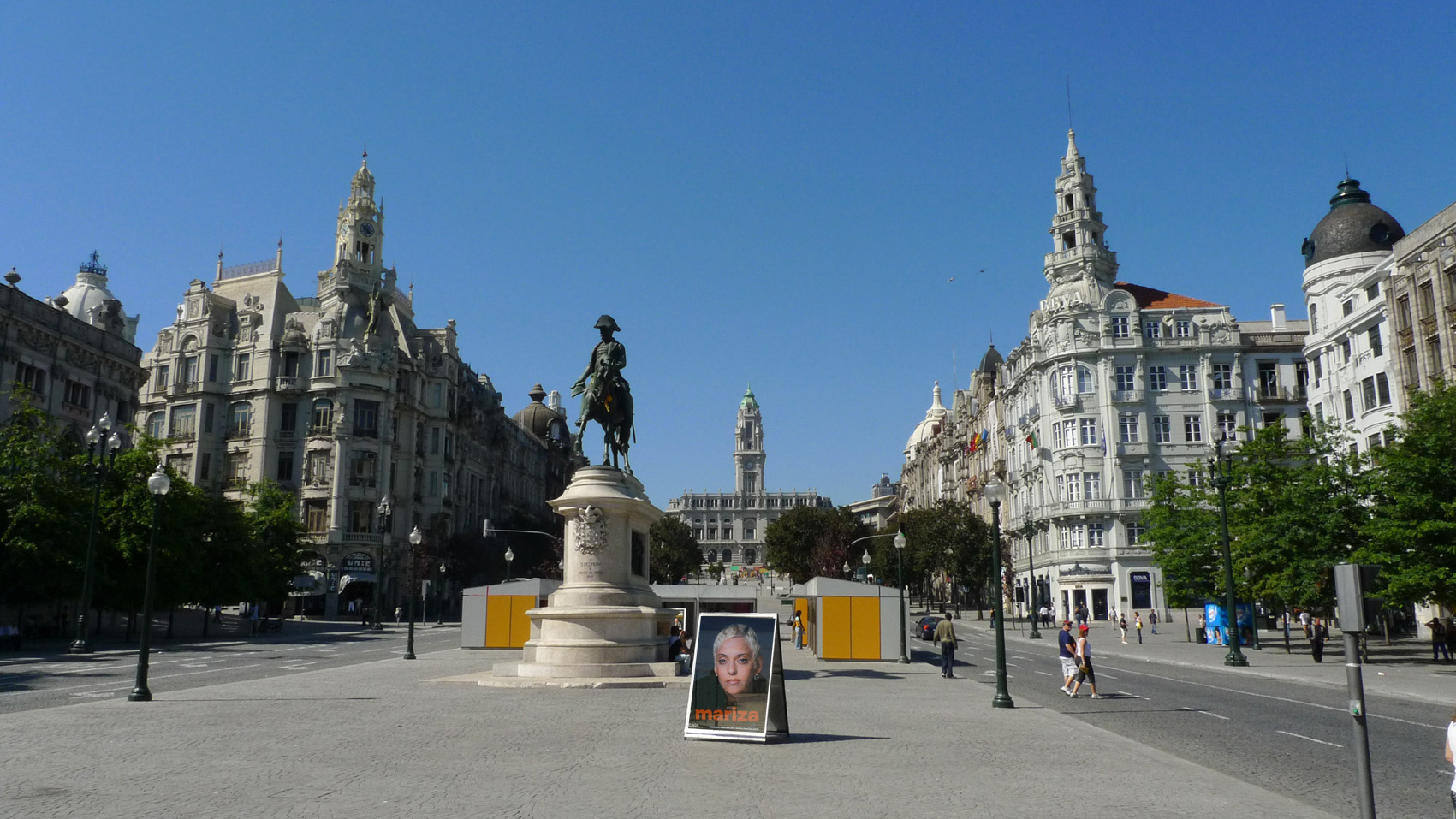 Private car transfer from Porto to Fátima - Photo 25