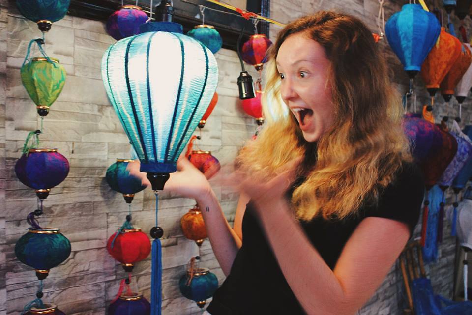 Hoi An: Vietnamese Foldable Lantern Making Class Hoi An: Vietnamese Foldable Lantern Making Class
