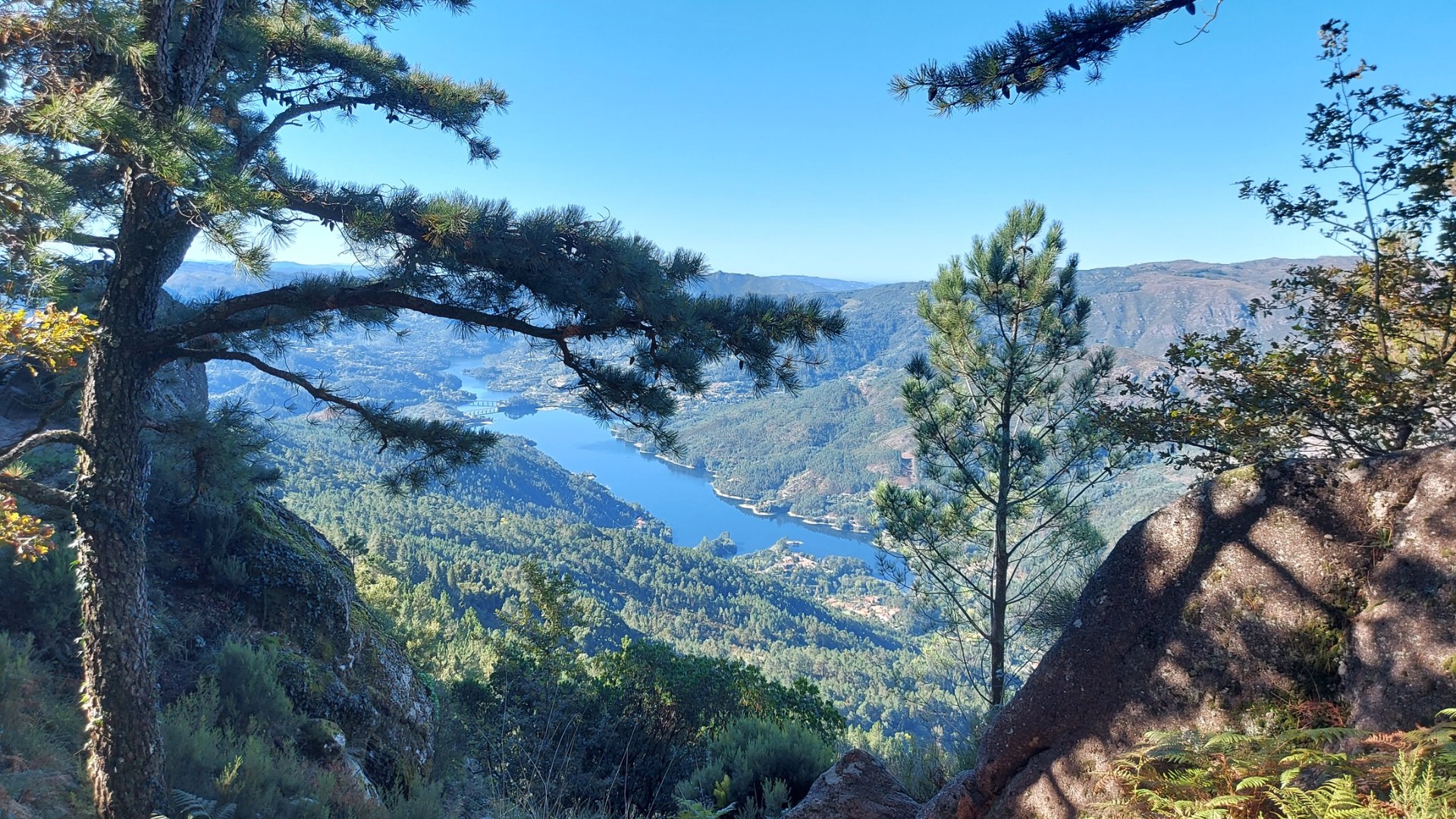 Private Gerês Tour from Porto: Waterfalls, Viewpoints and Thermal Villages - Photo 19