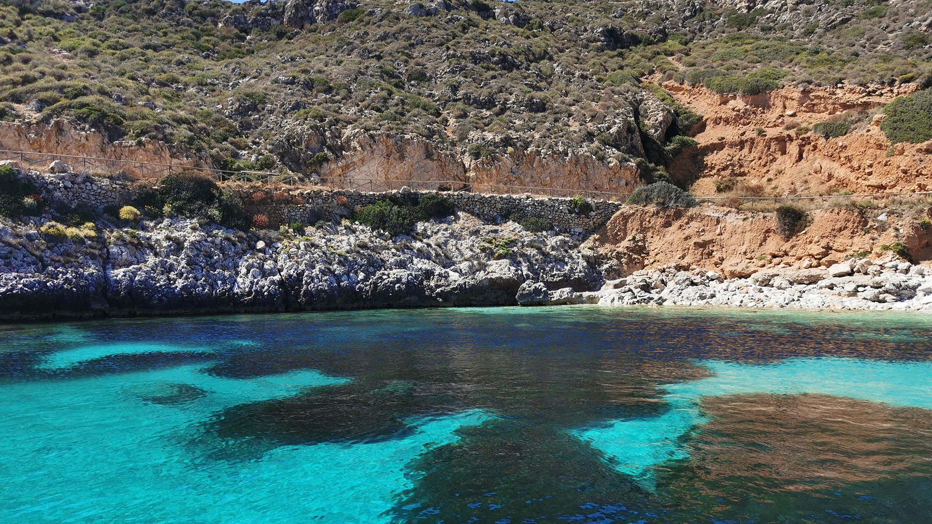 Full-day excursion by dinghy to Favignana and Levanzo - Photo 11