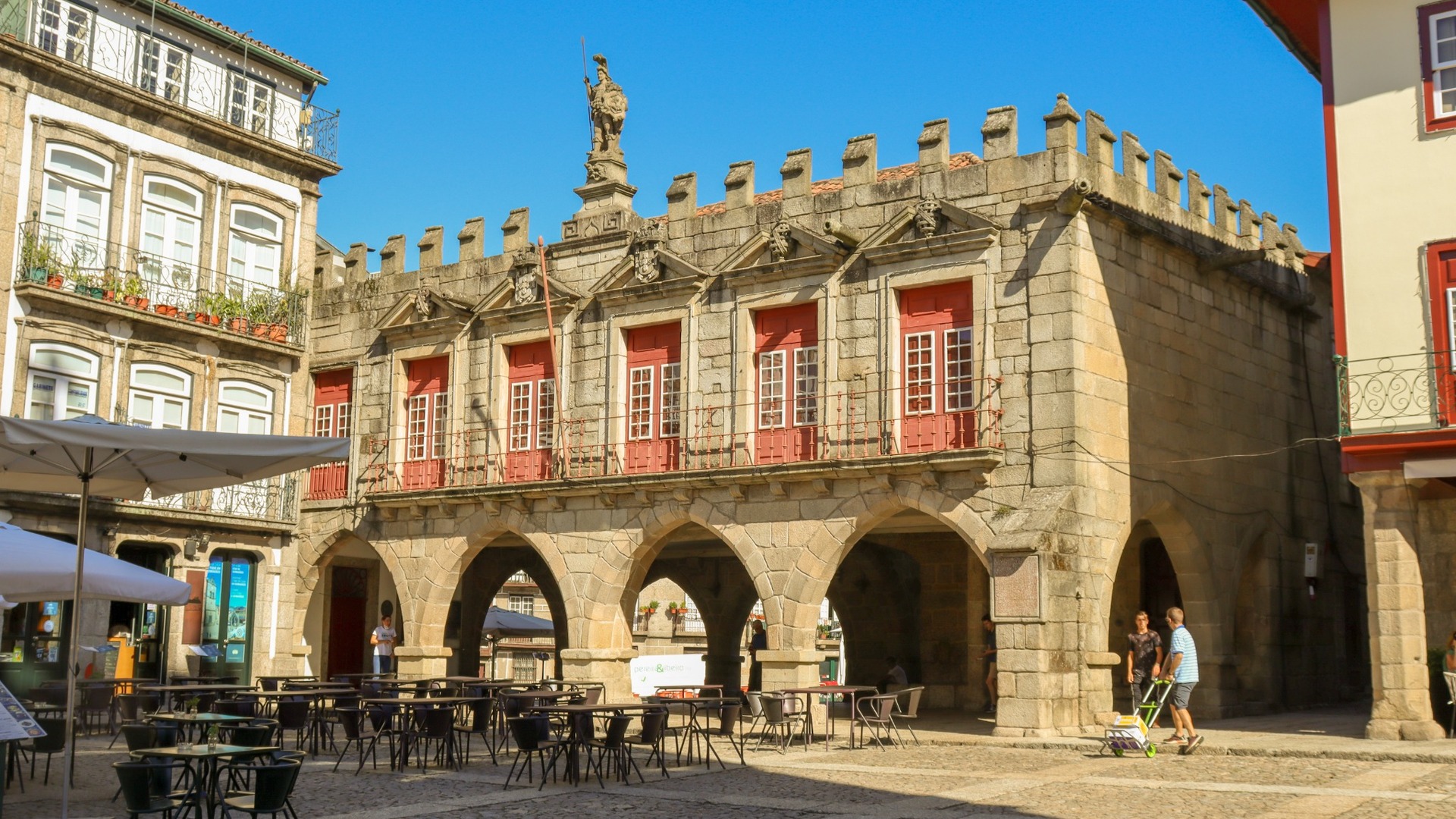 Private Day Tour from Porto: Guimarães, Braga and Bom Jesus - Photo 2