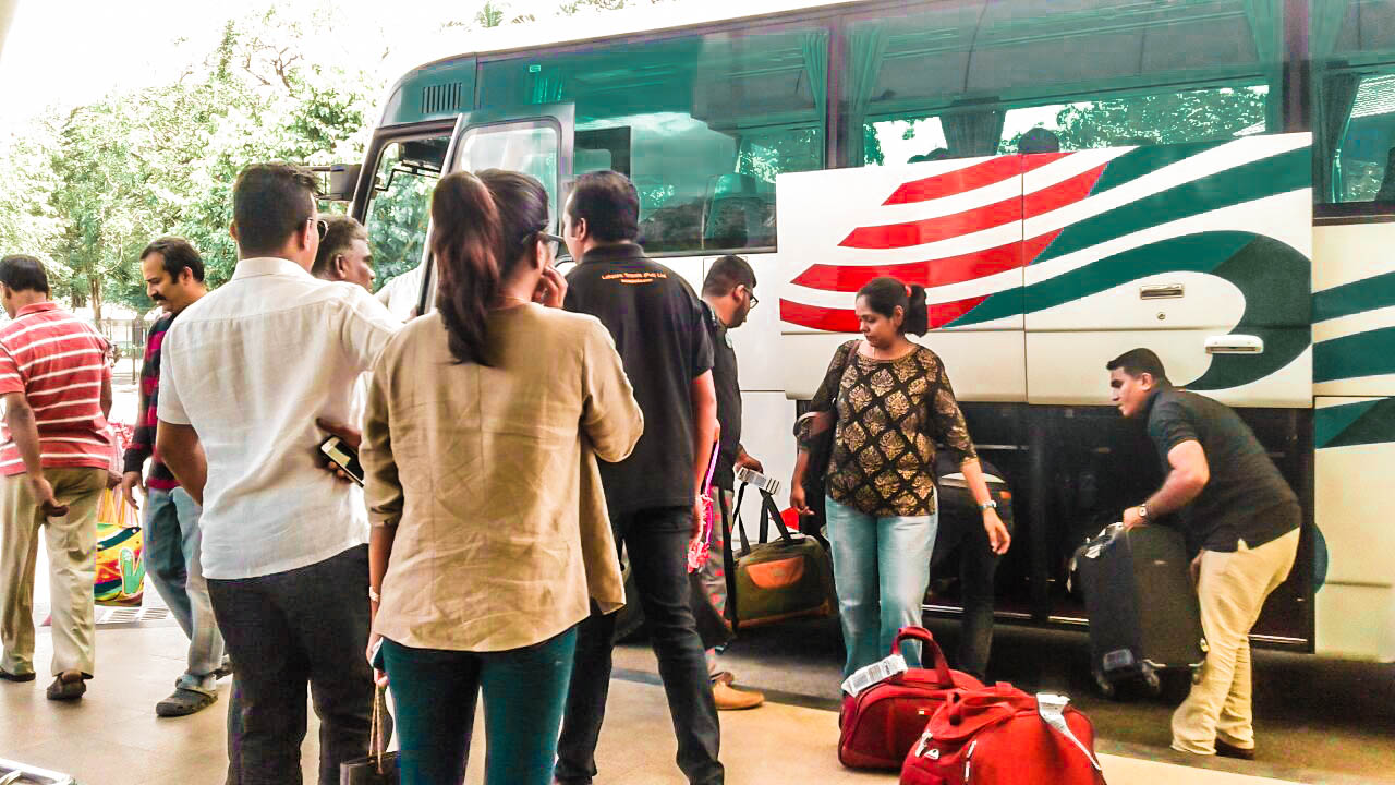 Udawalawe to Hikkaduwa City Private Transfer