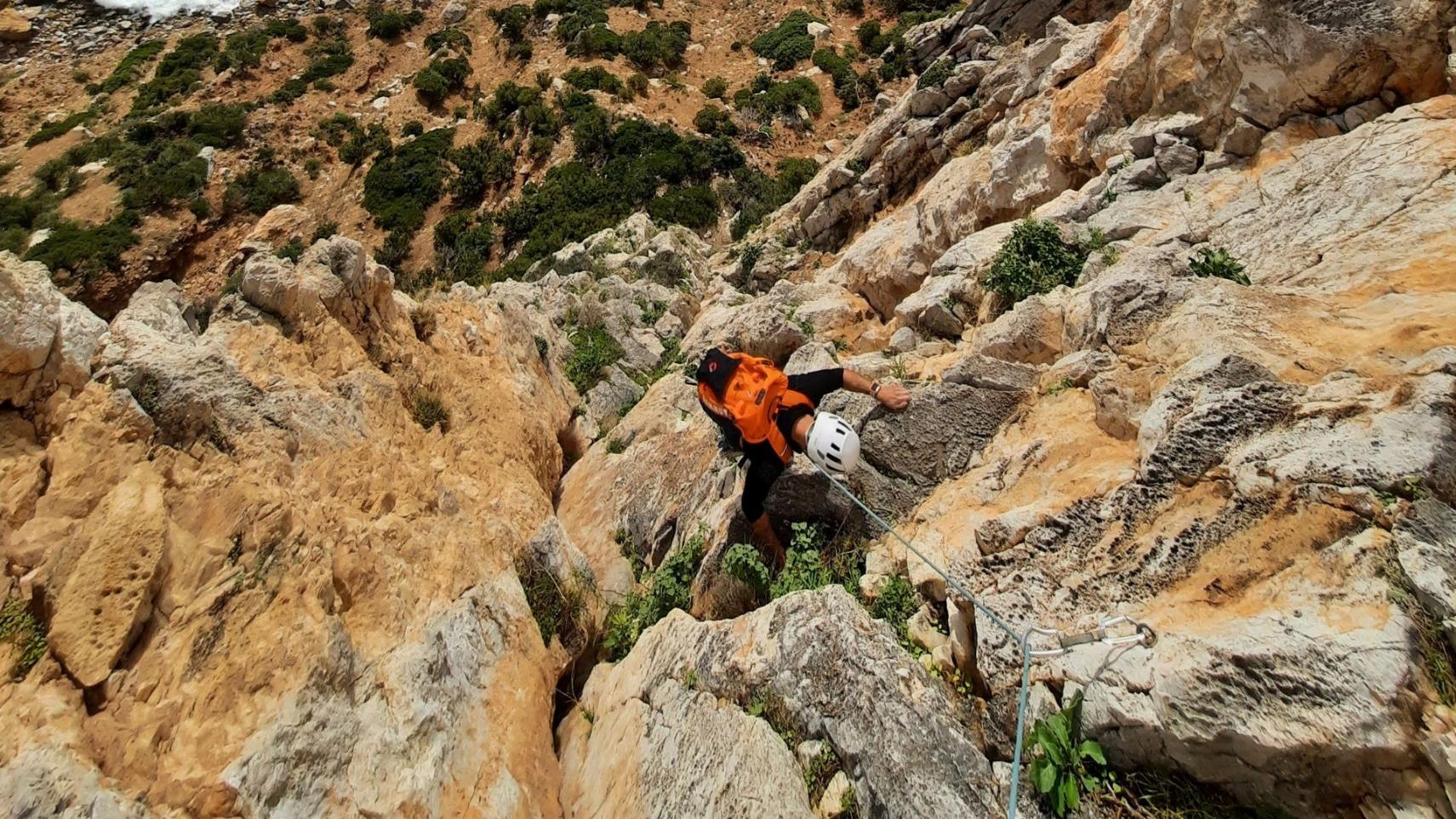 From Nebida: climbing the cliff of Masua - Photo 10