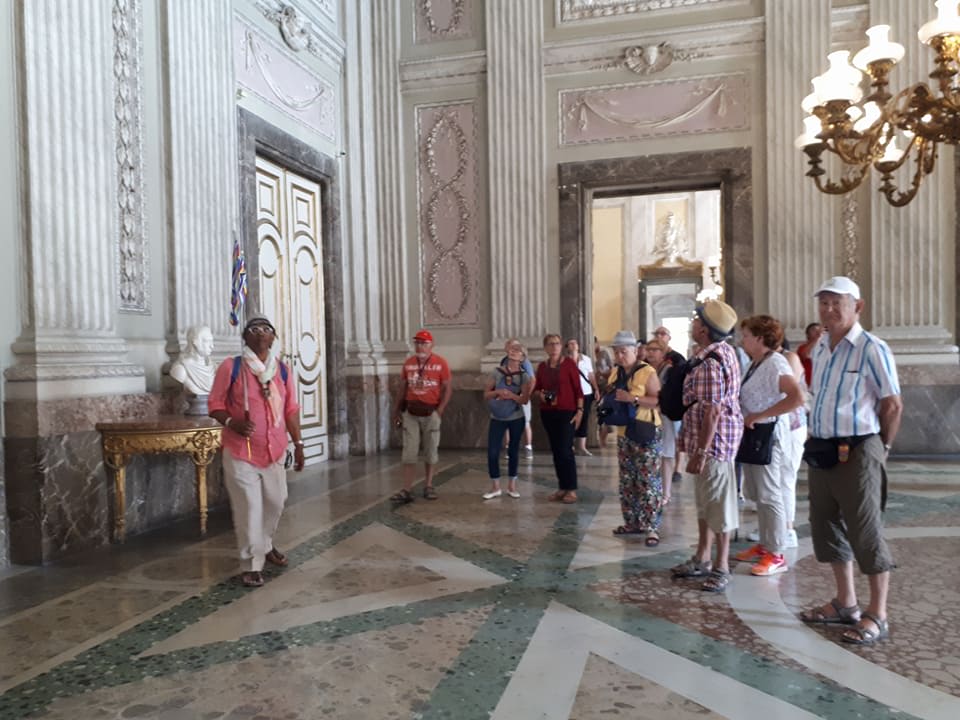 CASERTA ROYAL PALACE guided tour with entrance included - Photo 2