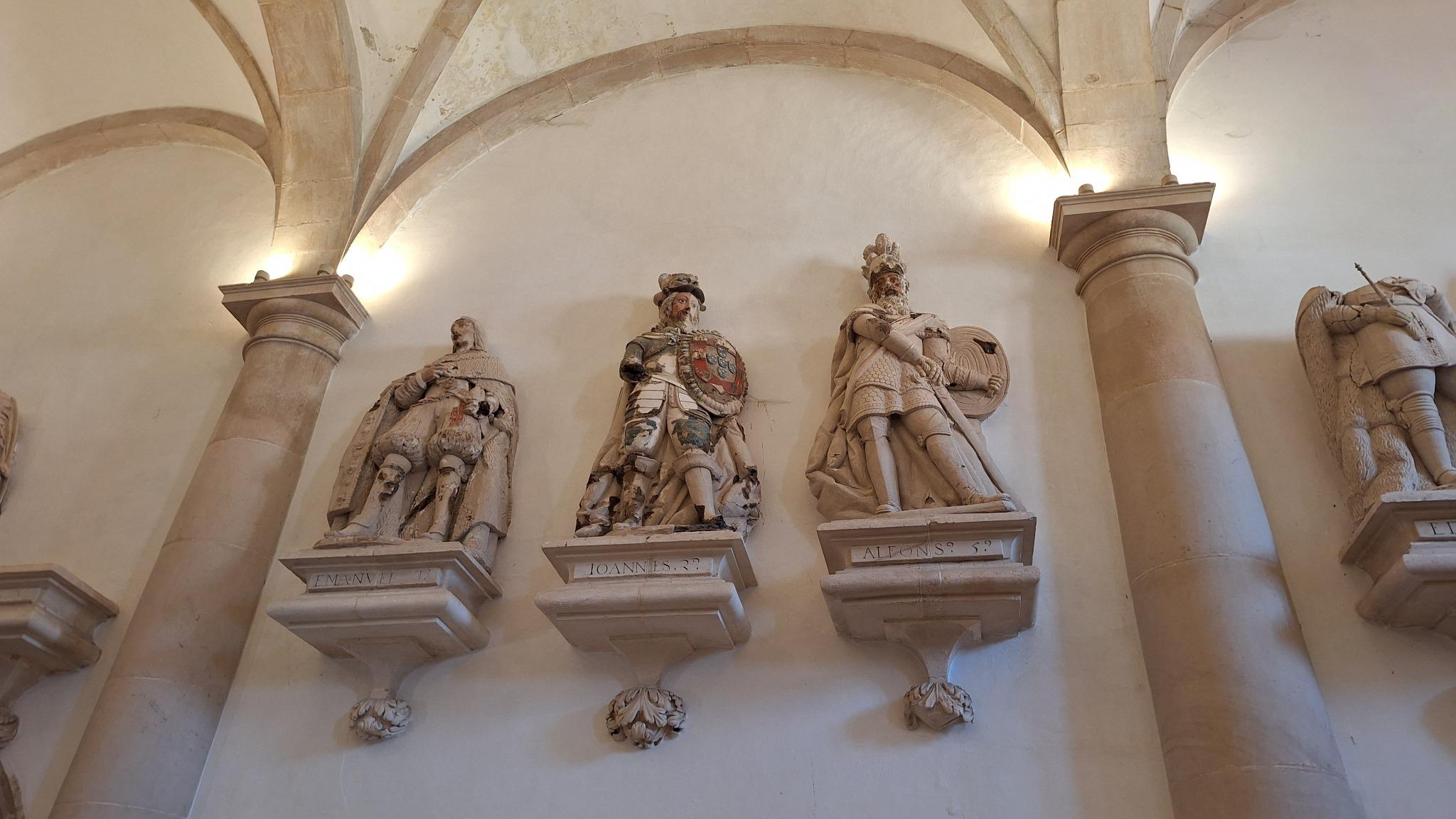 Private Day Tour from Porto: Alcobaça Monastery, Nazaré and Big Waves - Photo 12